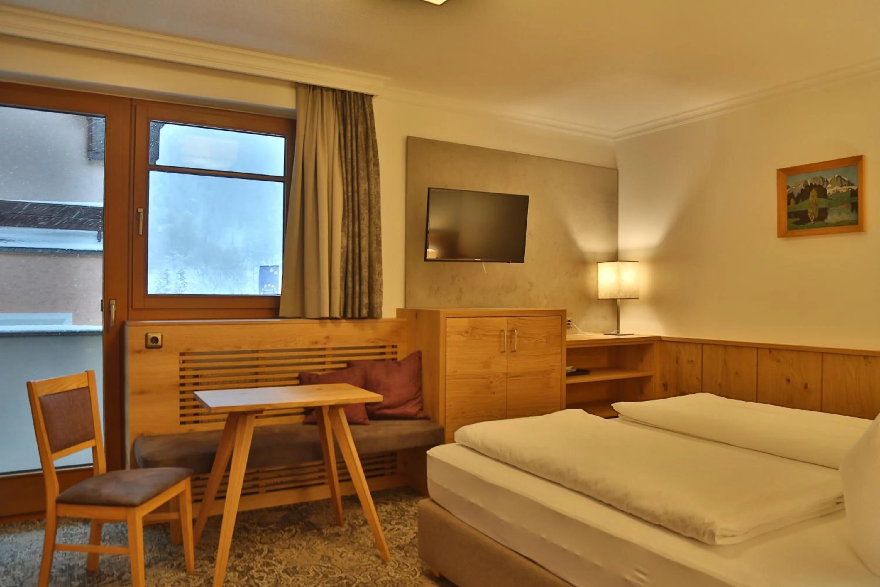 Photo of the whole room, Bed in Aparthotel Acksteiner