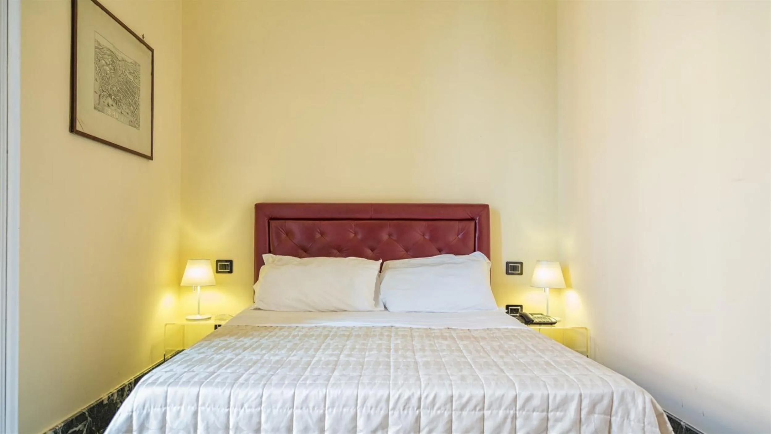 Bedroom, Bed in Villa Signorini Hotel