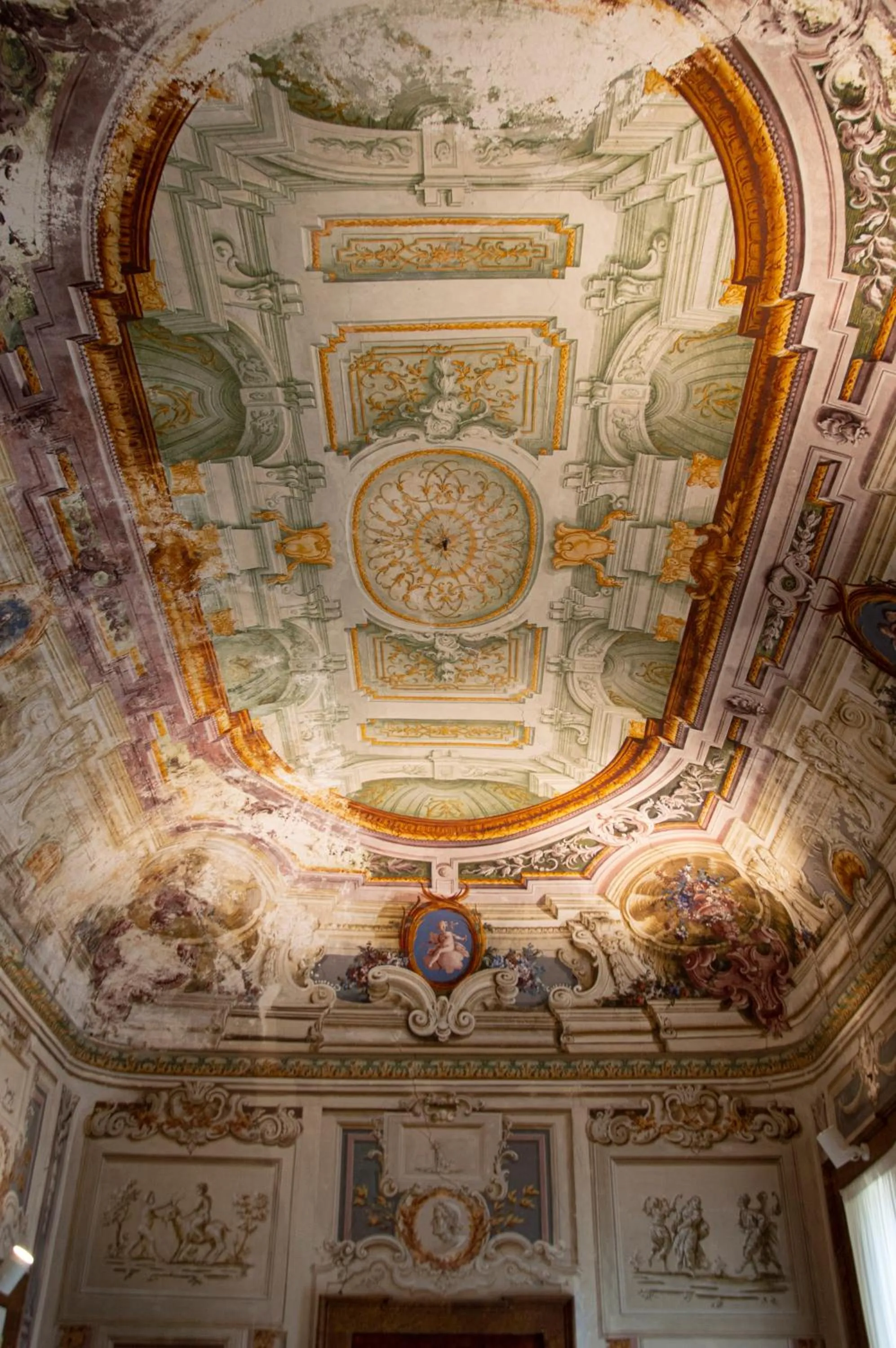 Decorative detail in Villa Signorini Hotel