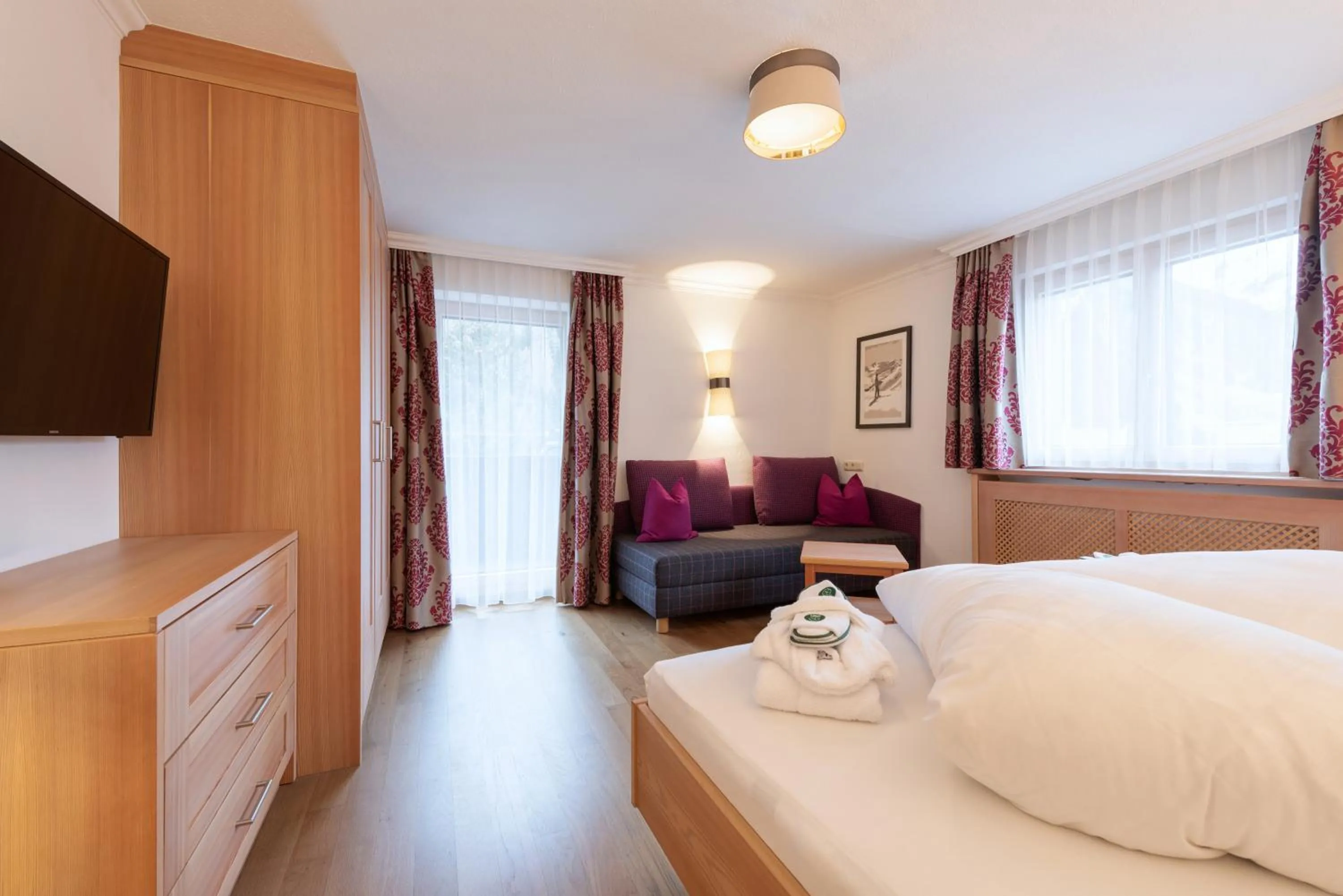 Bed in Heart Hotel Arlberg