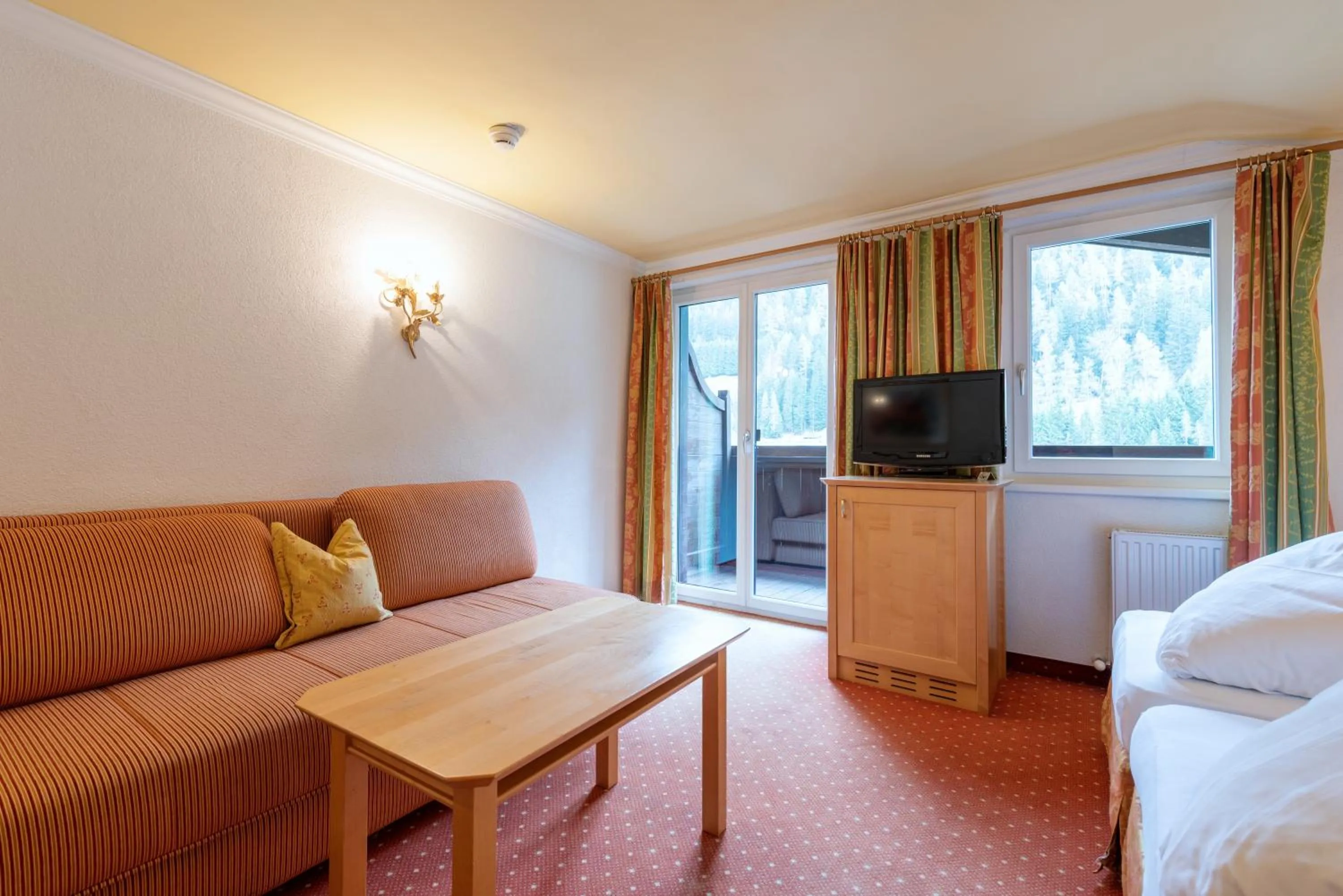 Bed in Heart Hotel Arlberg