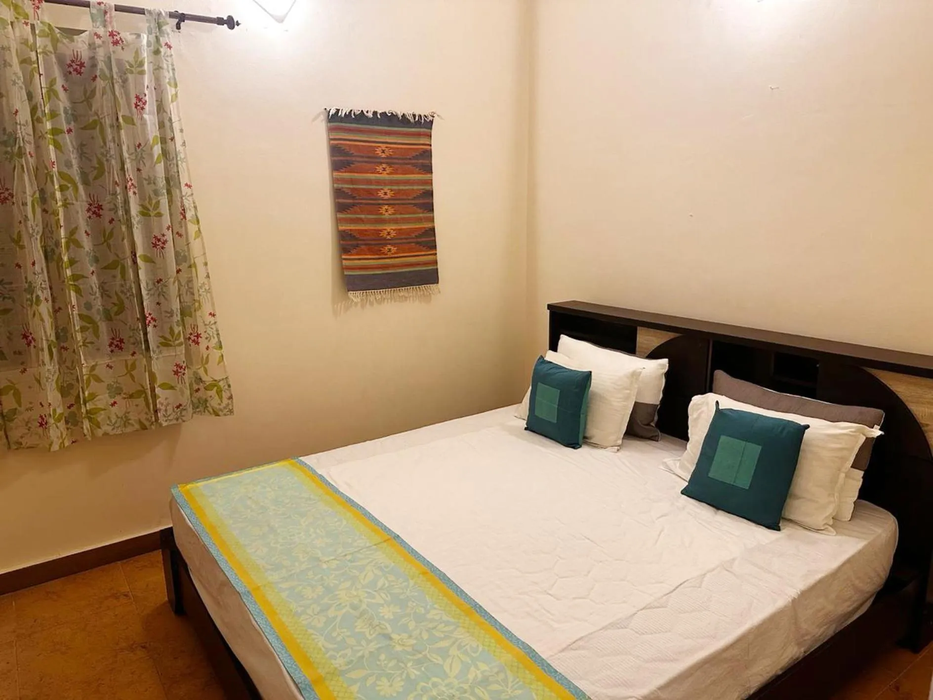 Bed in Falling Waters Munnar