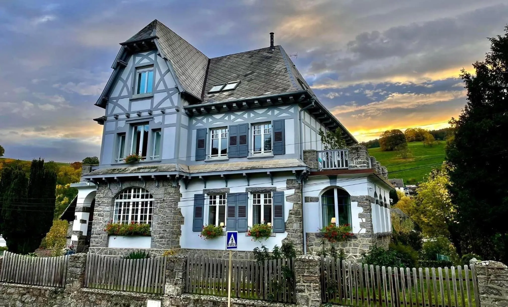 LES ÉCRINS - B&B with jacuzzi