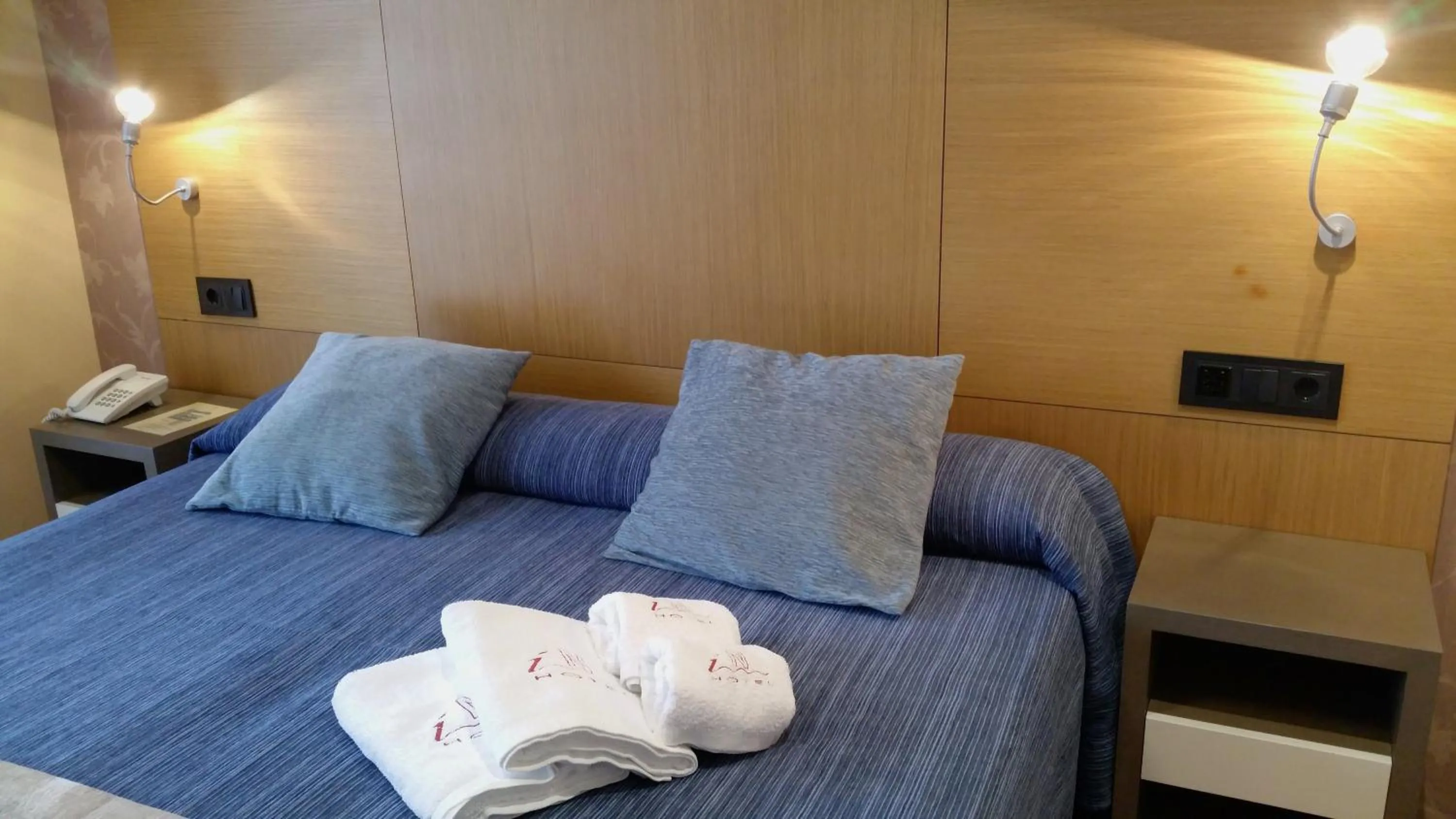 Decorative detail, Bed in Isla Nova Hotel