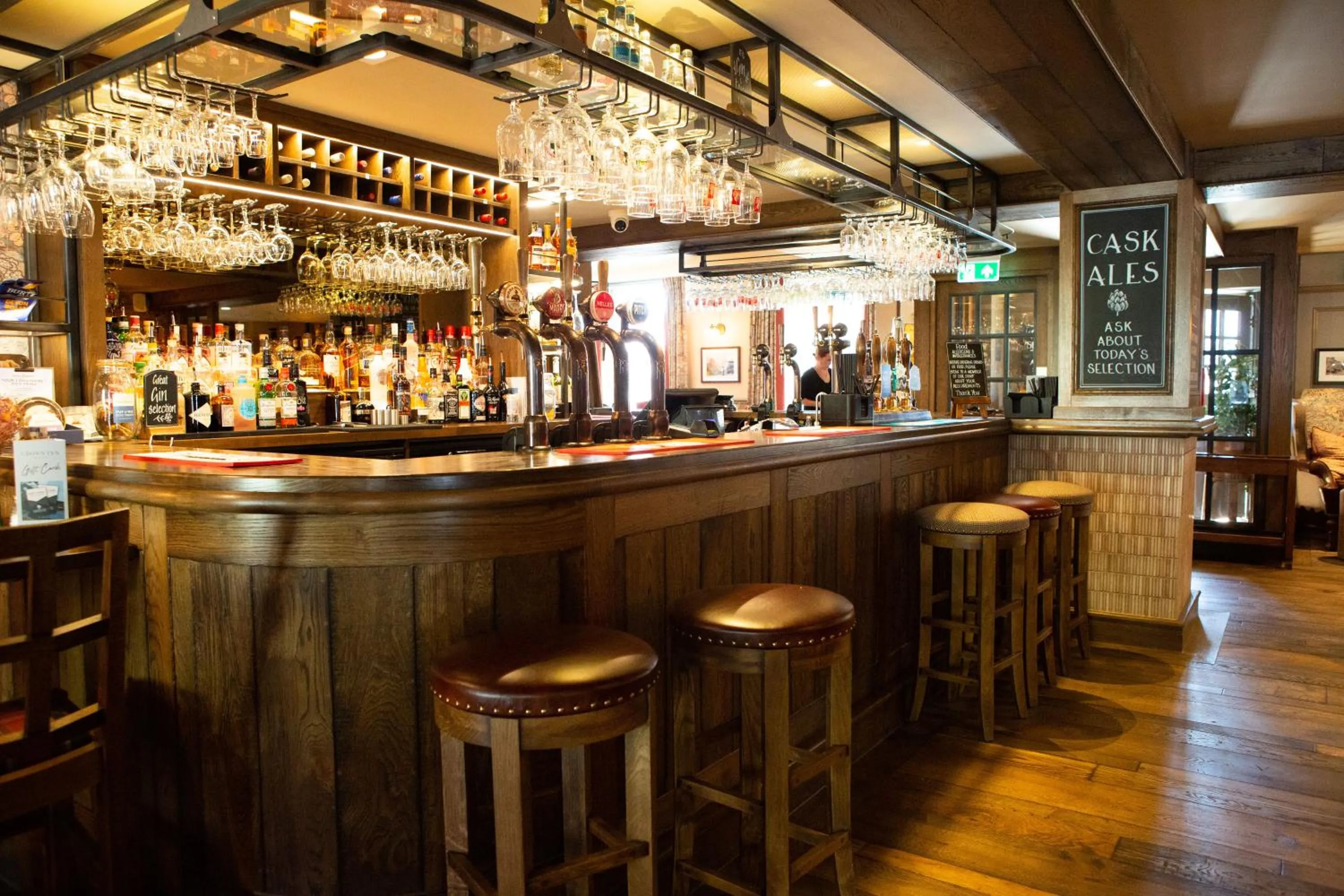 Restaurant/places to eat in The Crown Inn