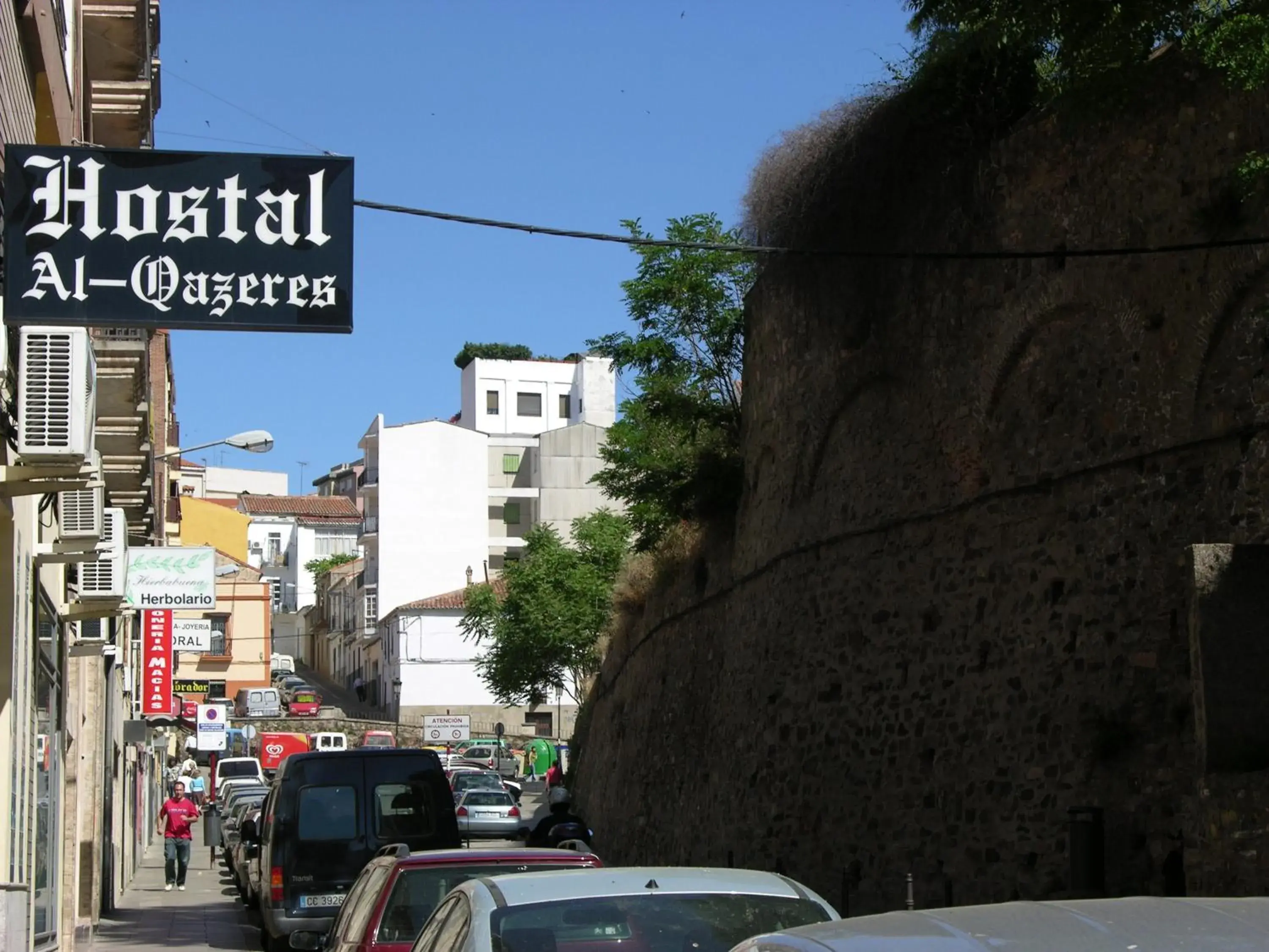 Hostal Al-Qazeres Hostal Al-Qazeres