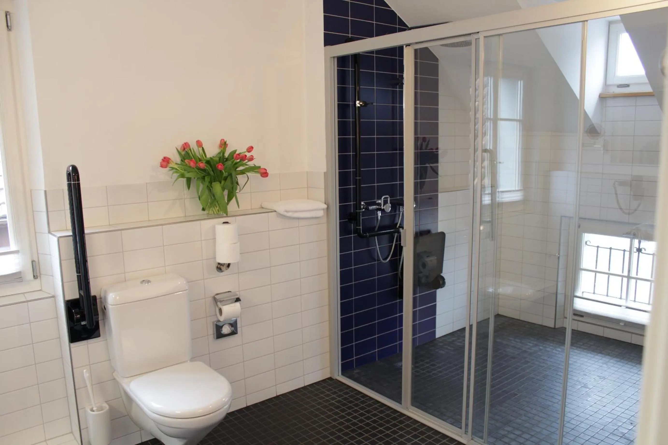 Hotel Le Lion - Self Check-in