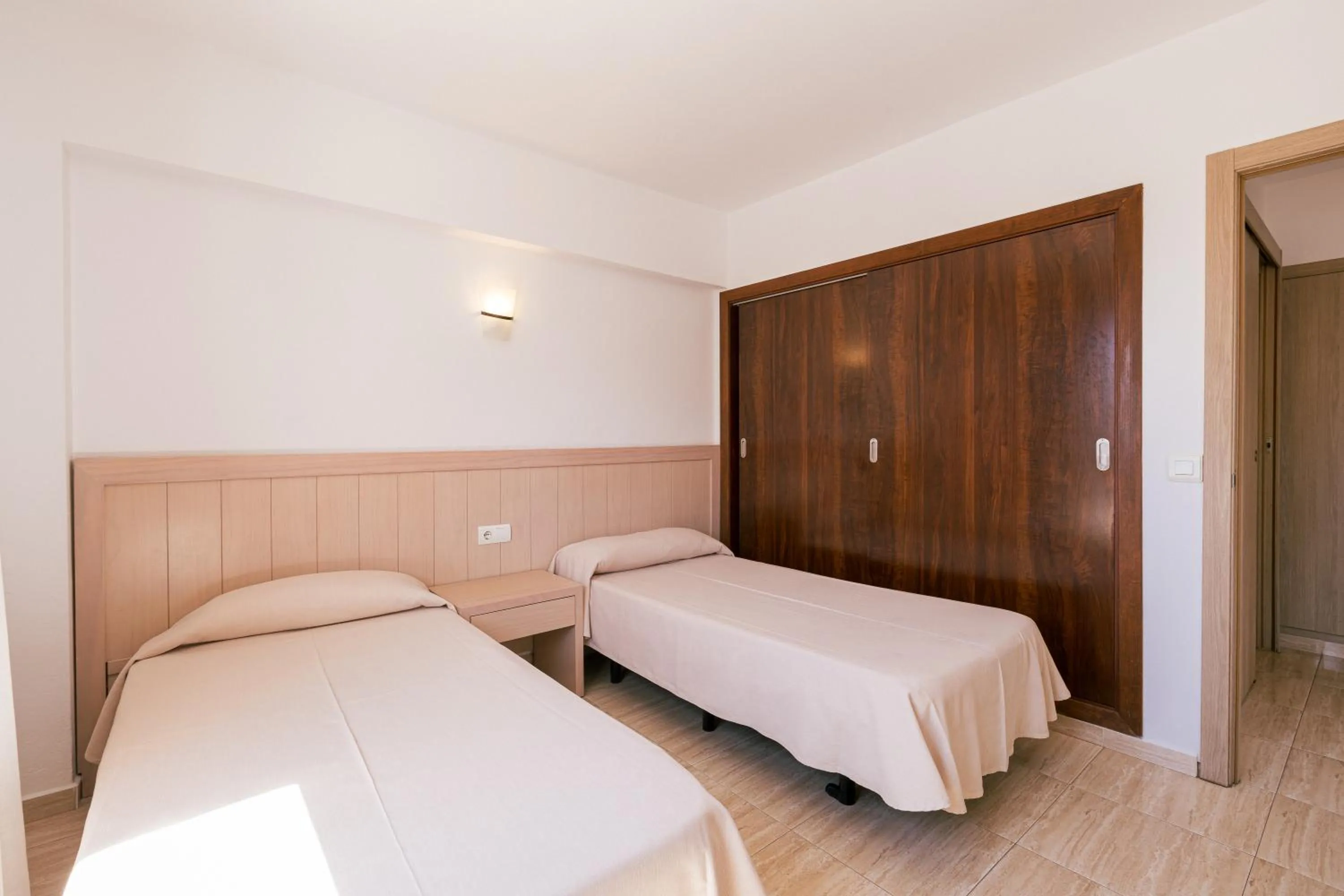 Bed in Vistamar I - MC Apartments Ibiza