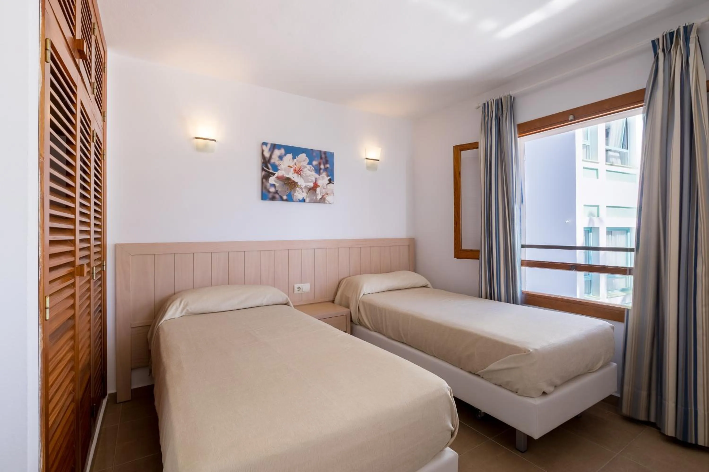 Bed in Bossa Bay - MC Apartments Ibiza