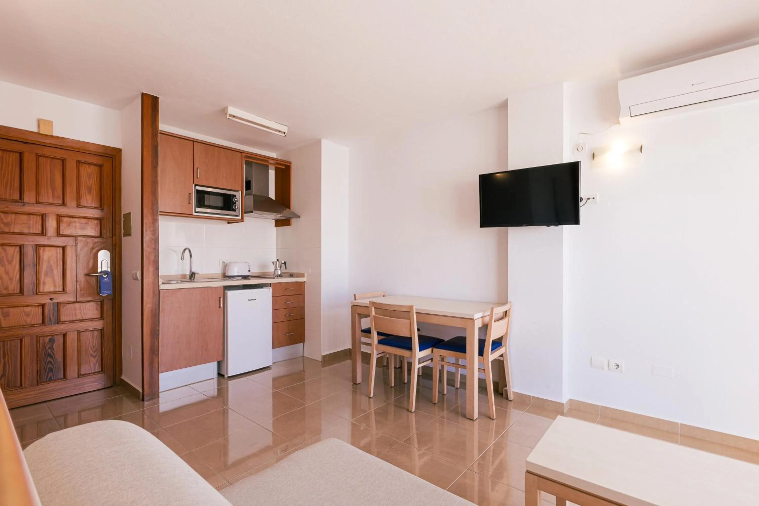 Bossa Bay - MC Apartments Ibiza