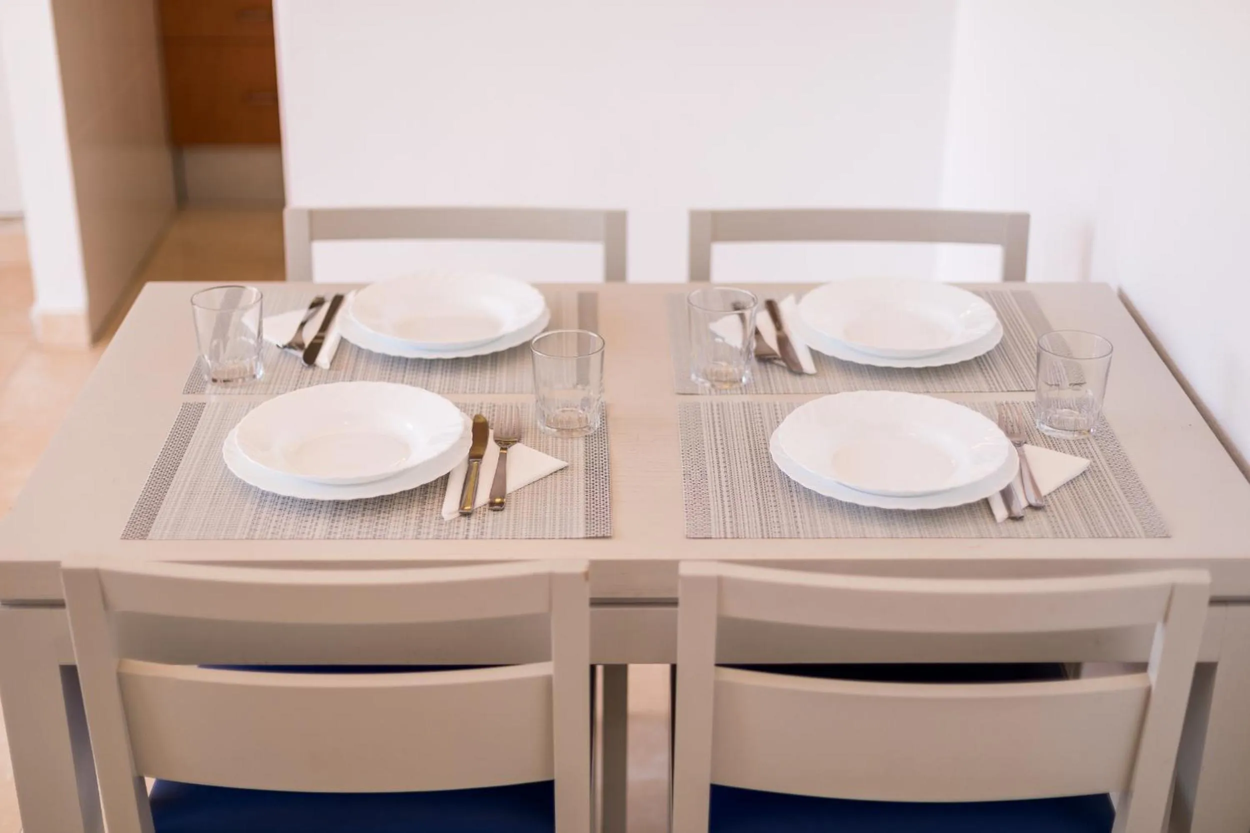 Apartamentos Avenida - MC Apartamentos Ibiza