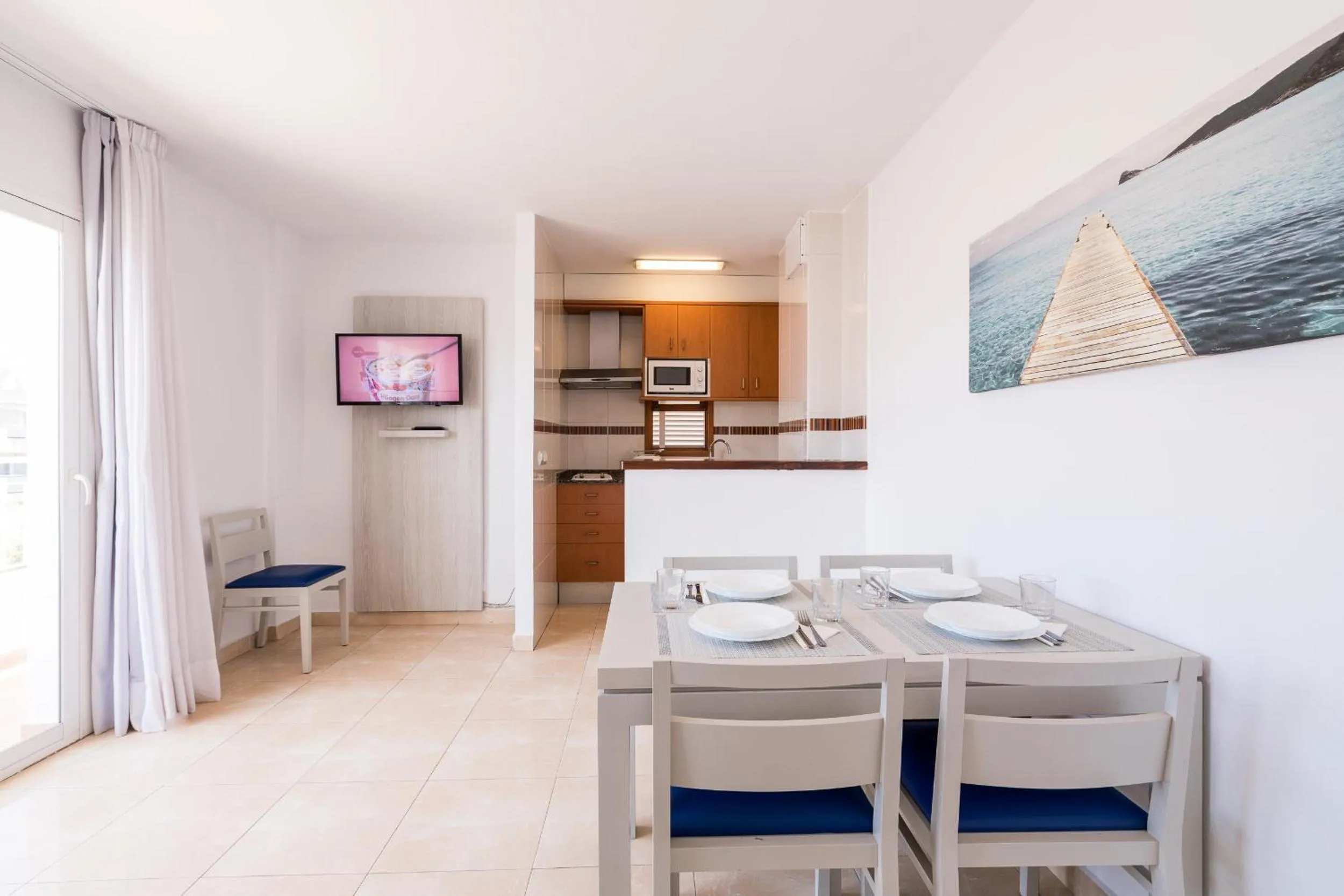 Apartamentos Avenida - MC Apartamentos Ibiza