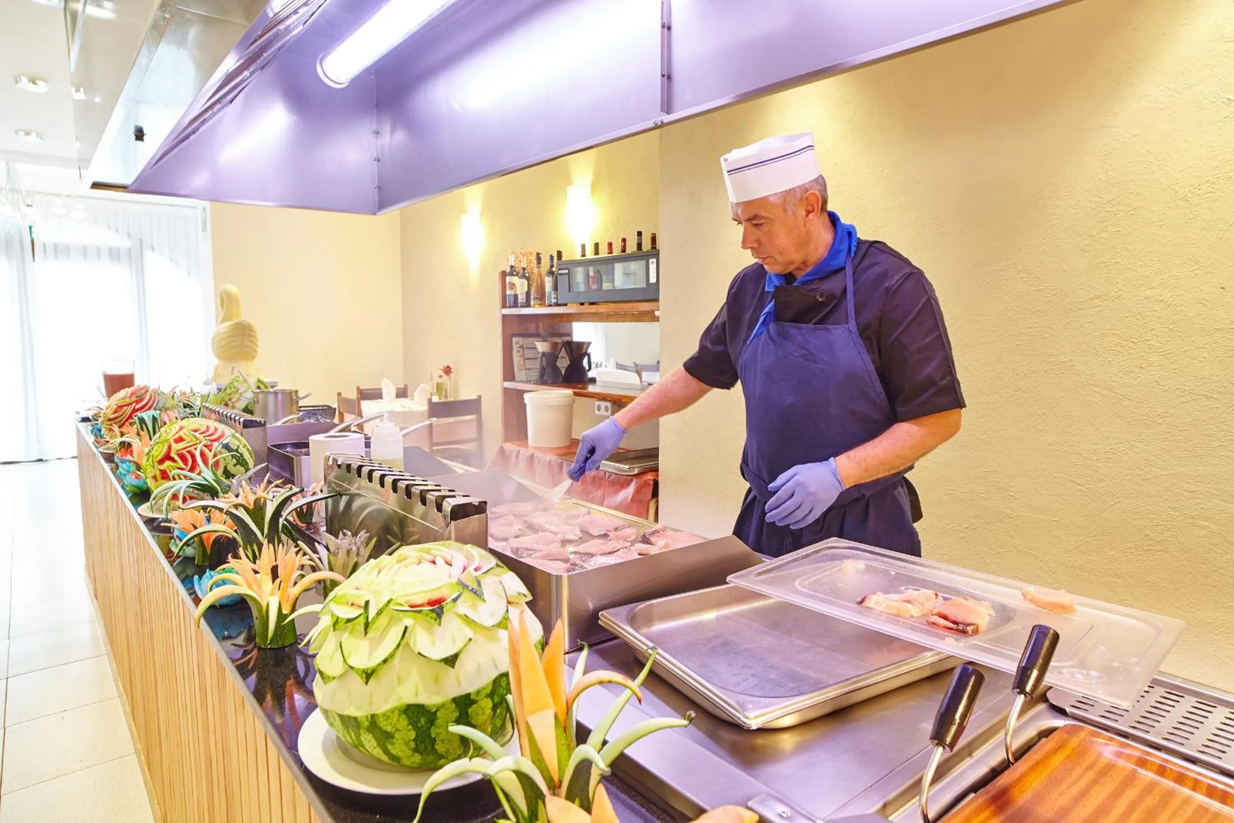 Restaurant/places to eat in Hotel Ses Savines