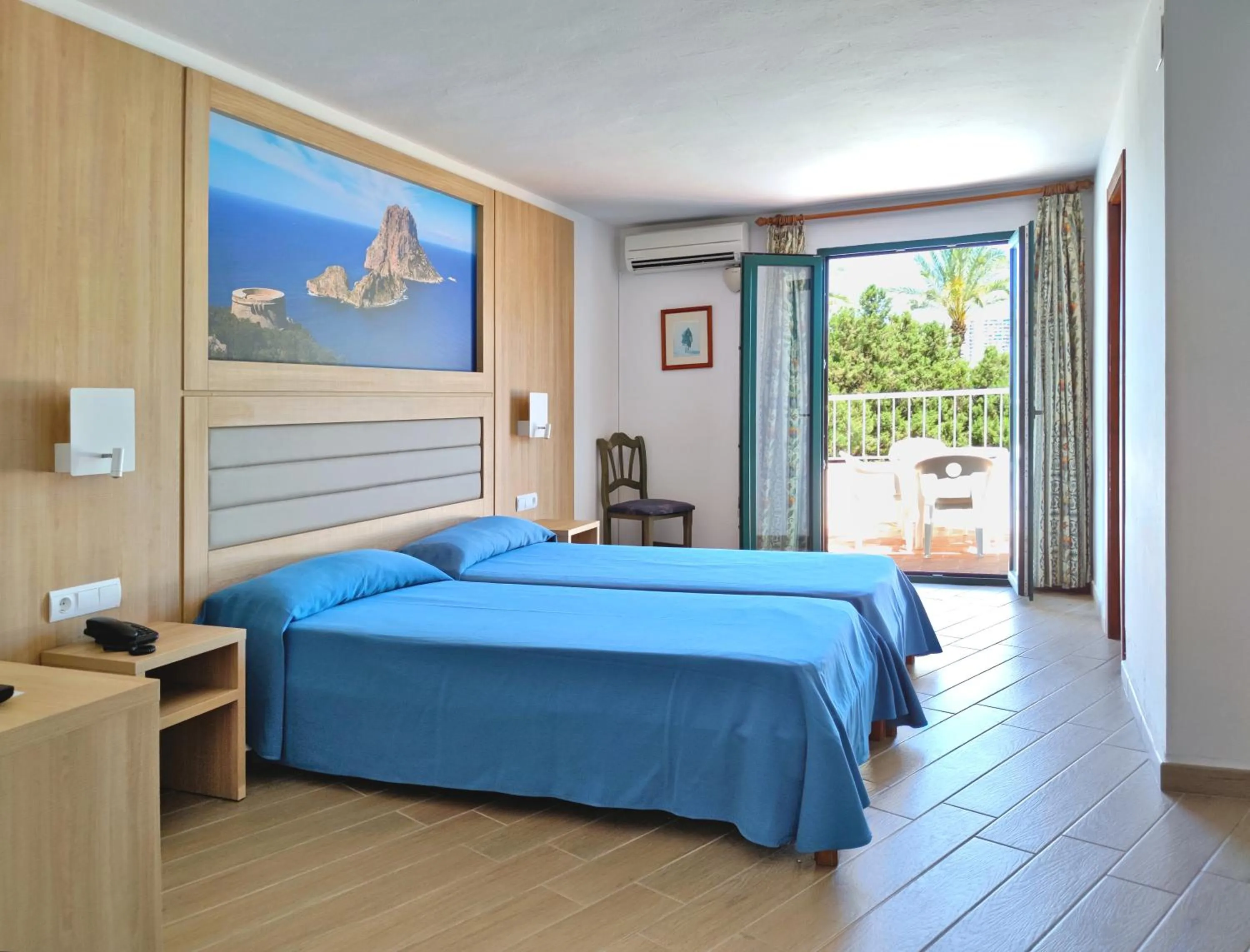 Bedroom, Bed in Hotel Ses Savines