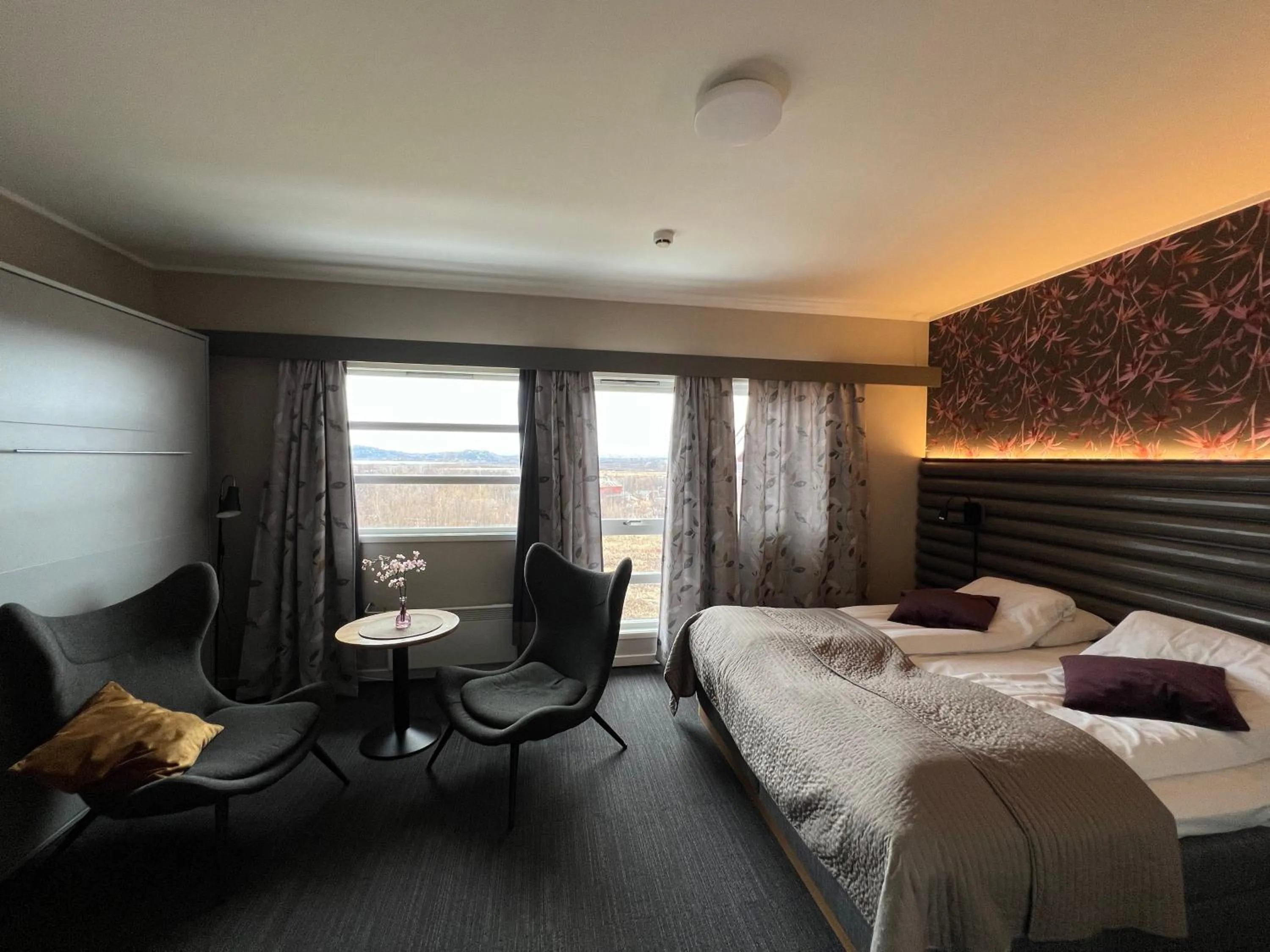 Bed in Lakselv Hotel