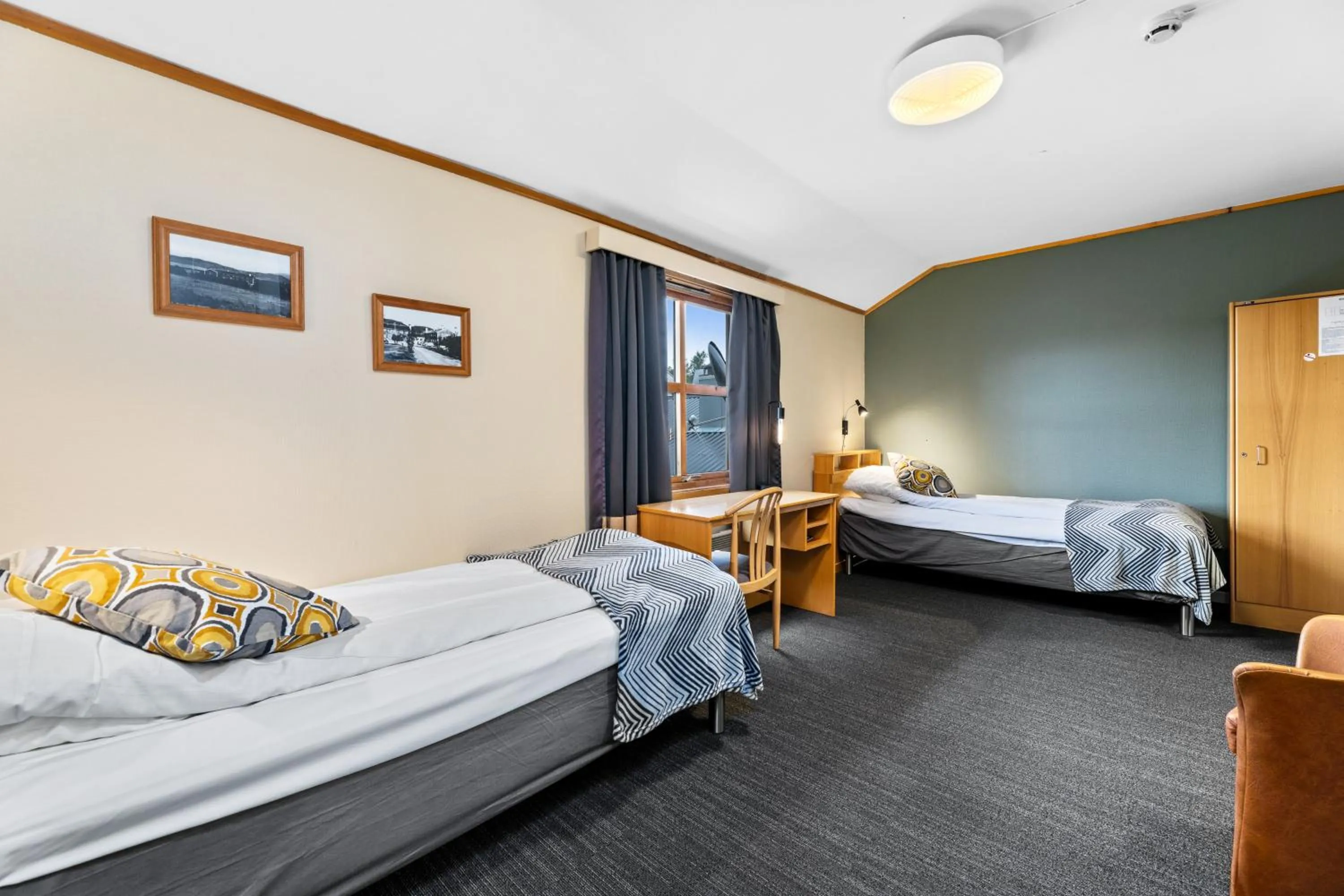 Bed in Lakselv Hotel