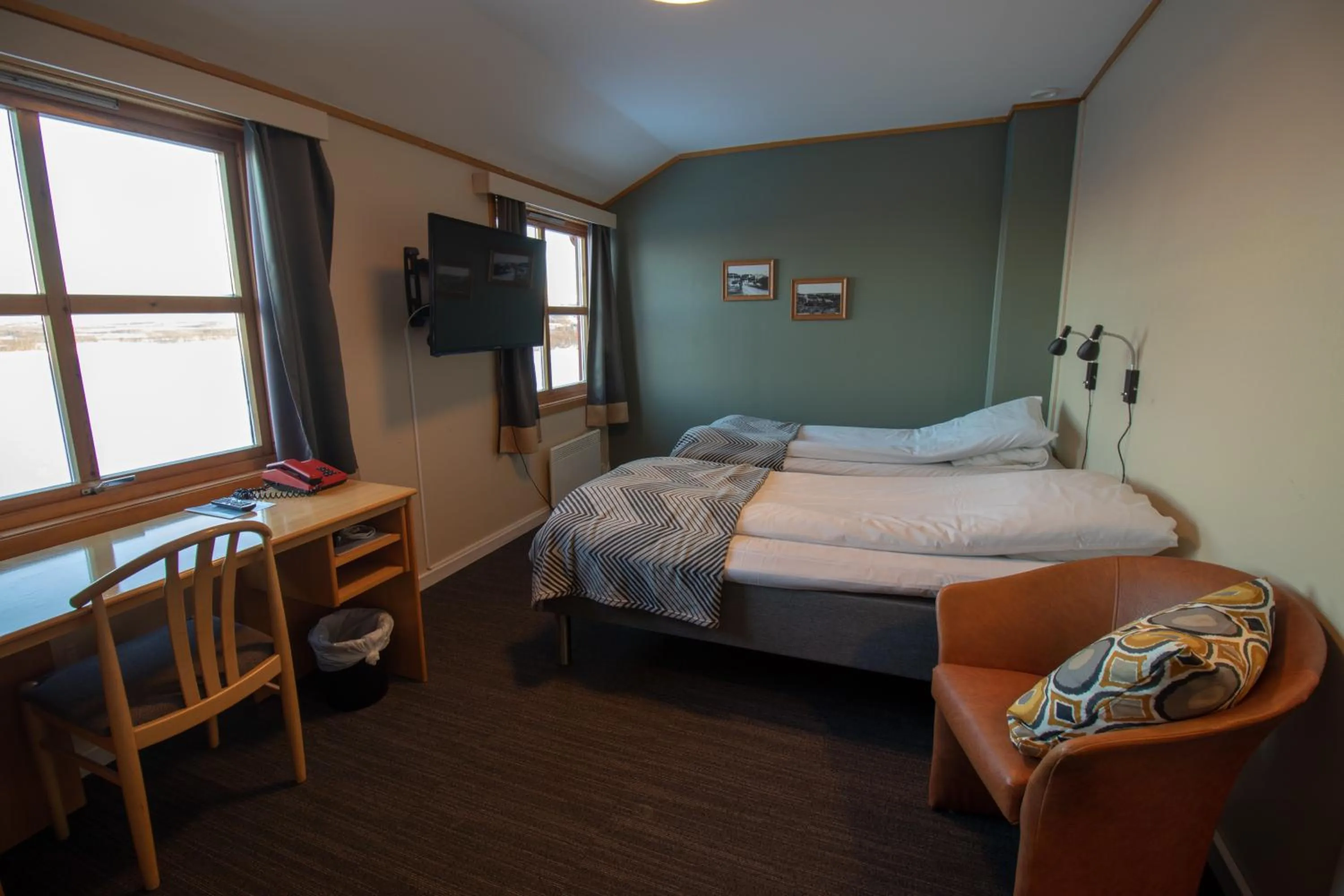 Bed in Lakselv Hotel