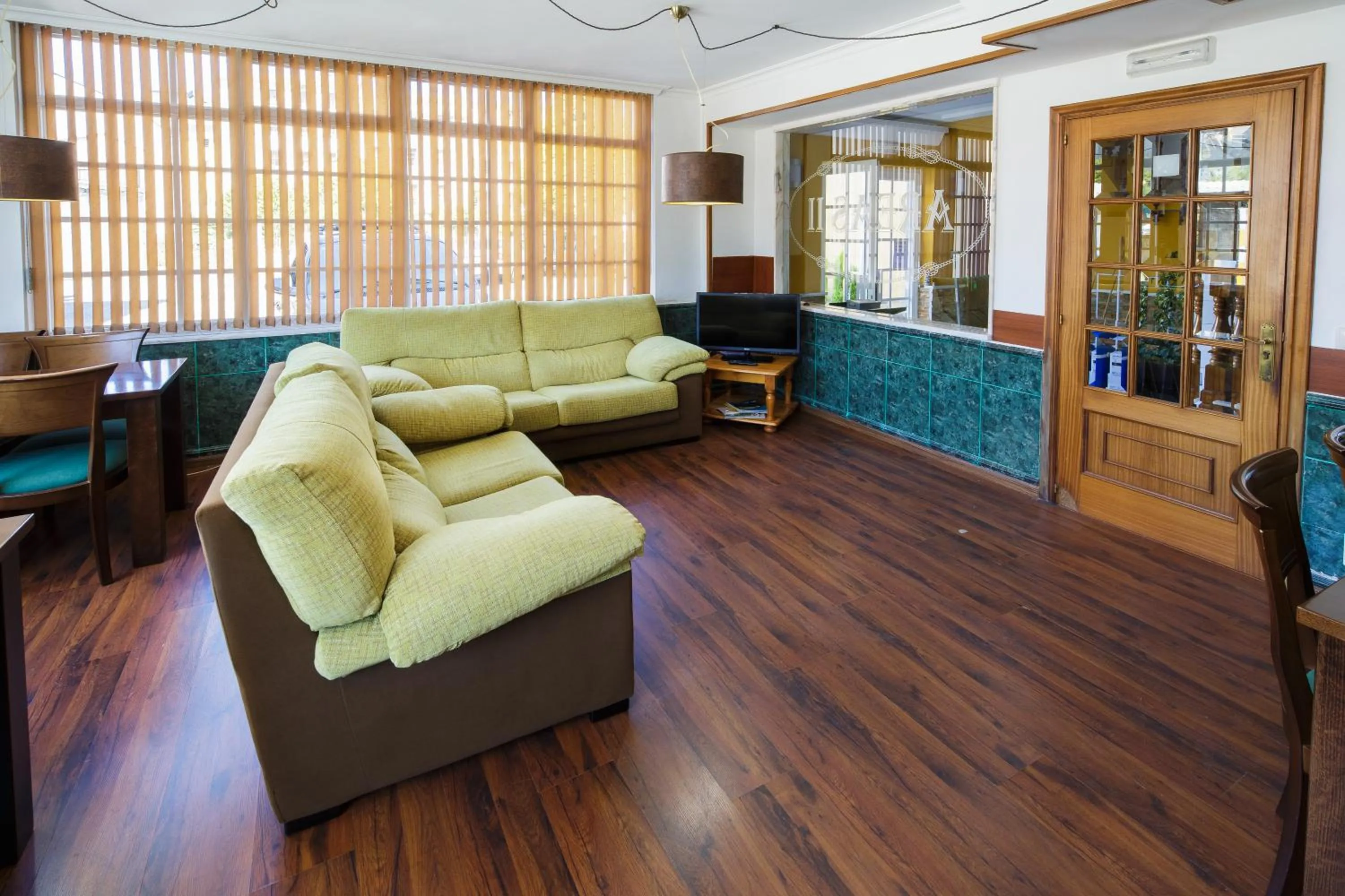 TV and multimedia in As Areas II