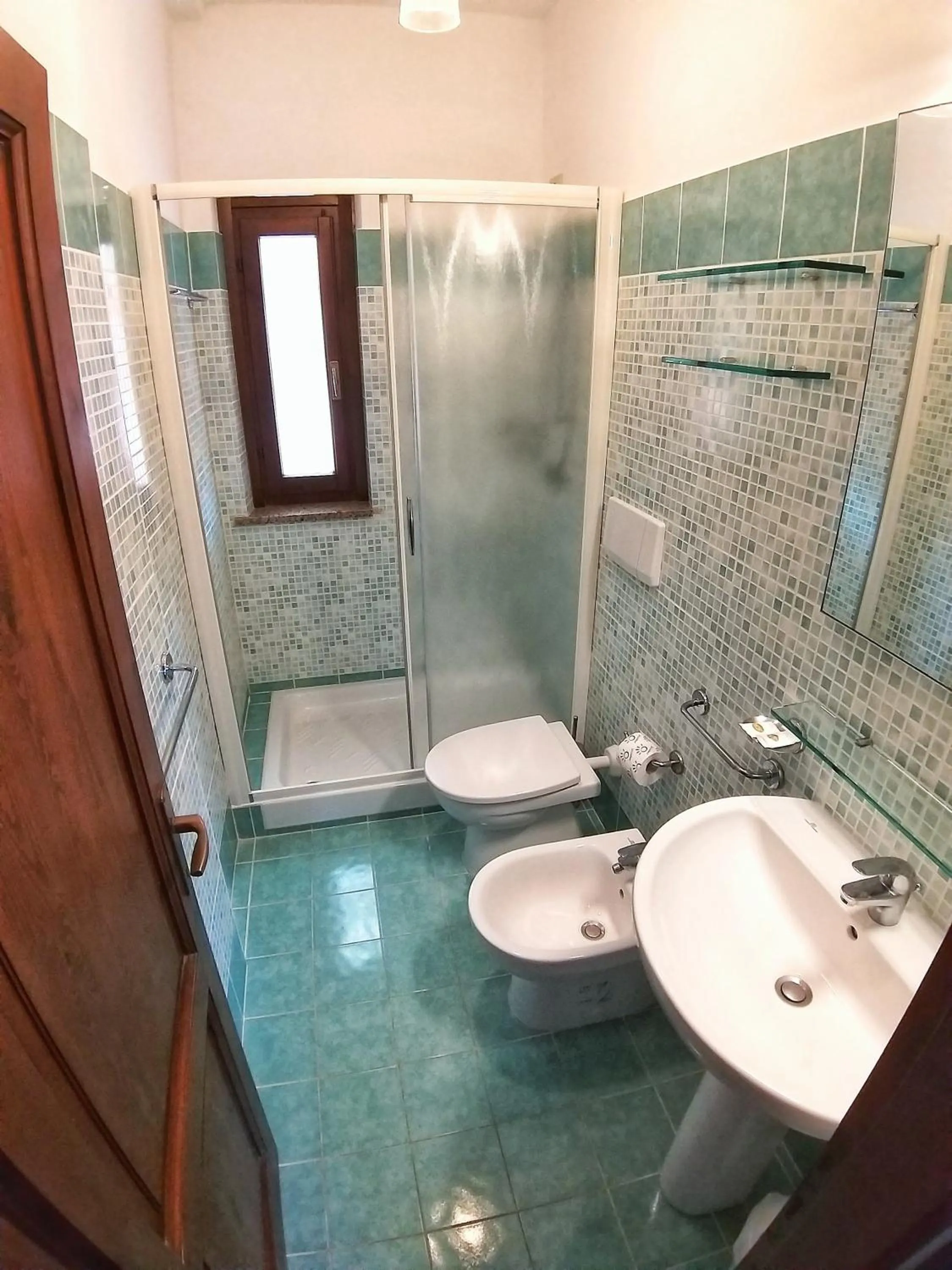 Shower in Al Barcoco