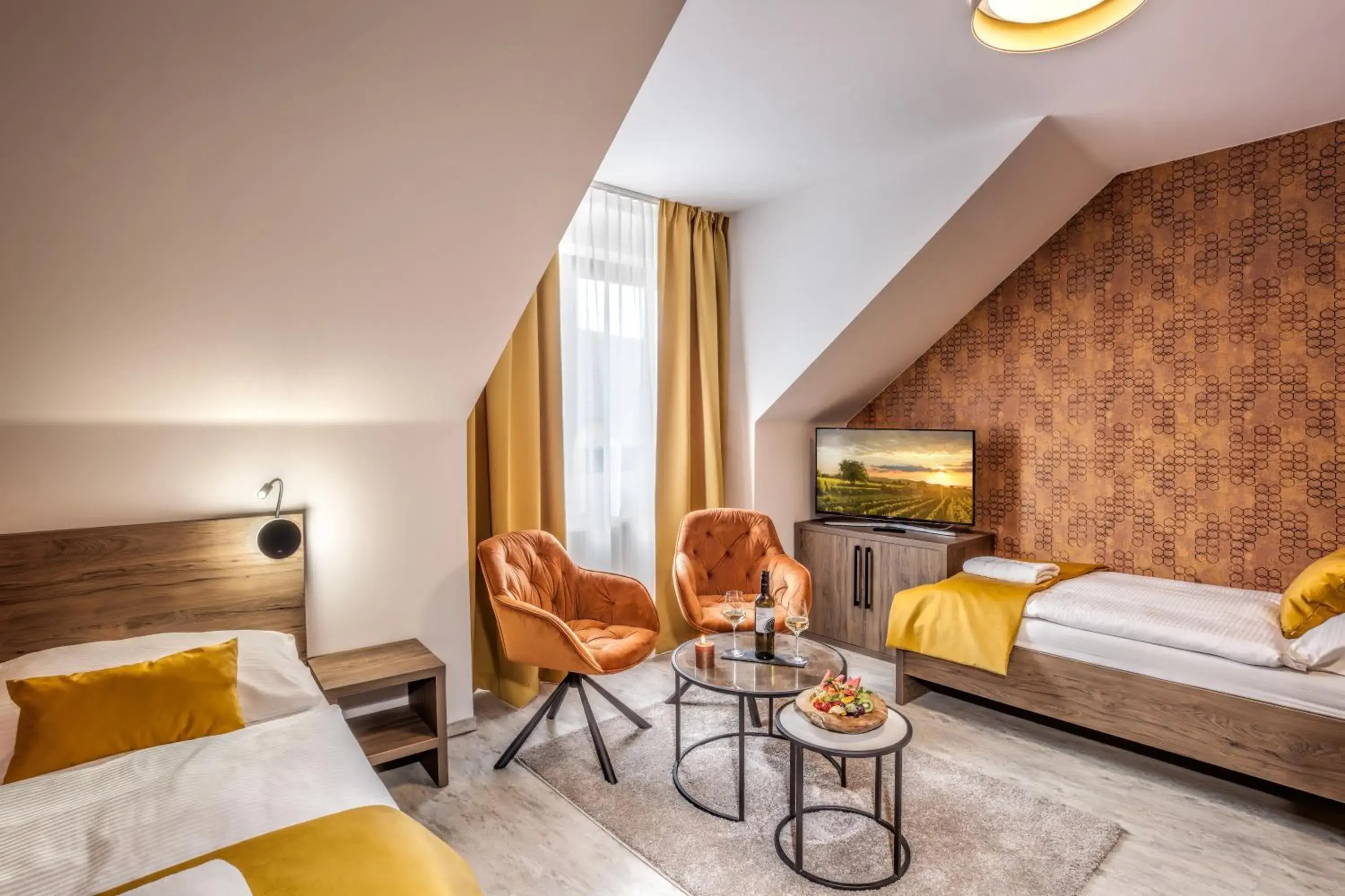 Deluxe Twin Room - single occupancy in Hotel Beta Deluxe Twin Room - single occupancy in Hotel Beta