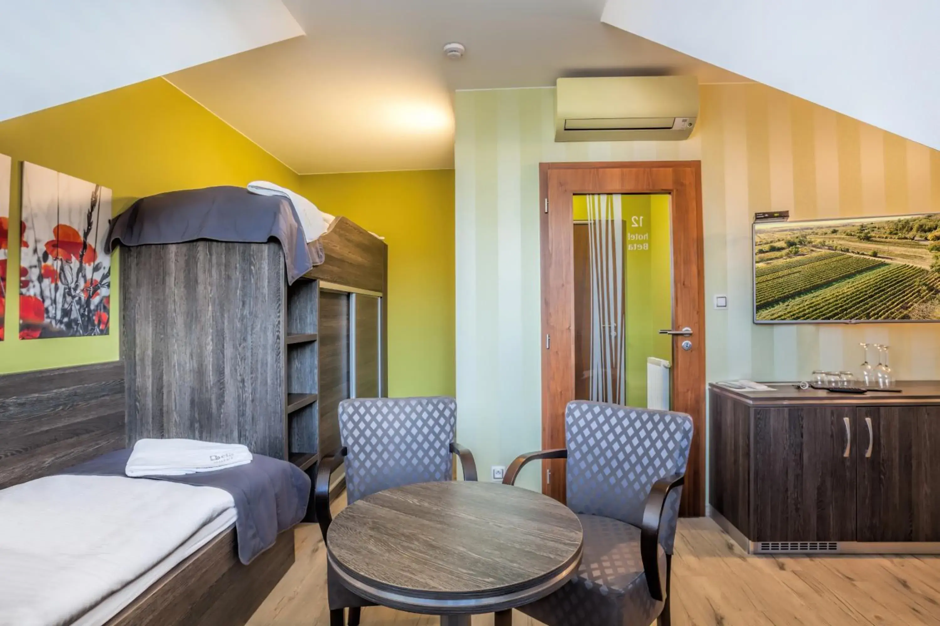 Standard Twin Room - single occupancy in Hotel Beta Standard Twin Room - single occupancy in Hotel Beta