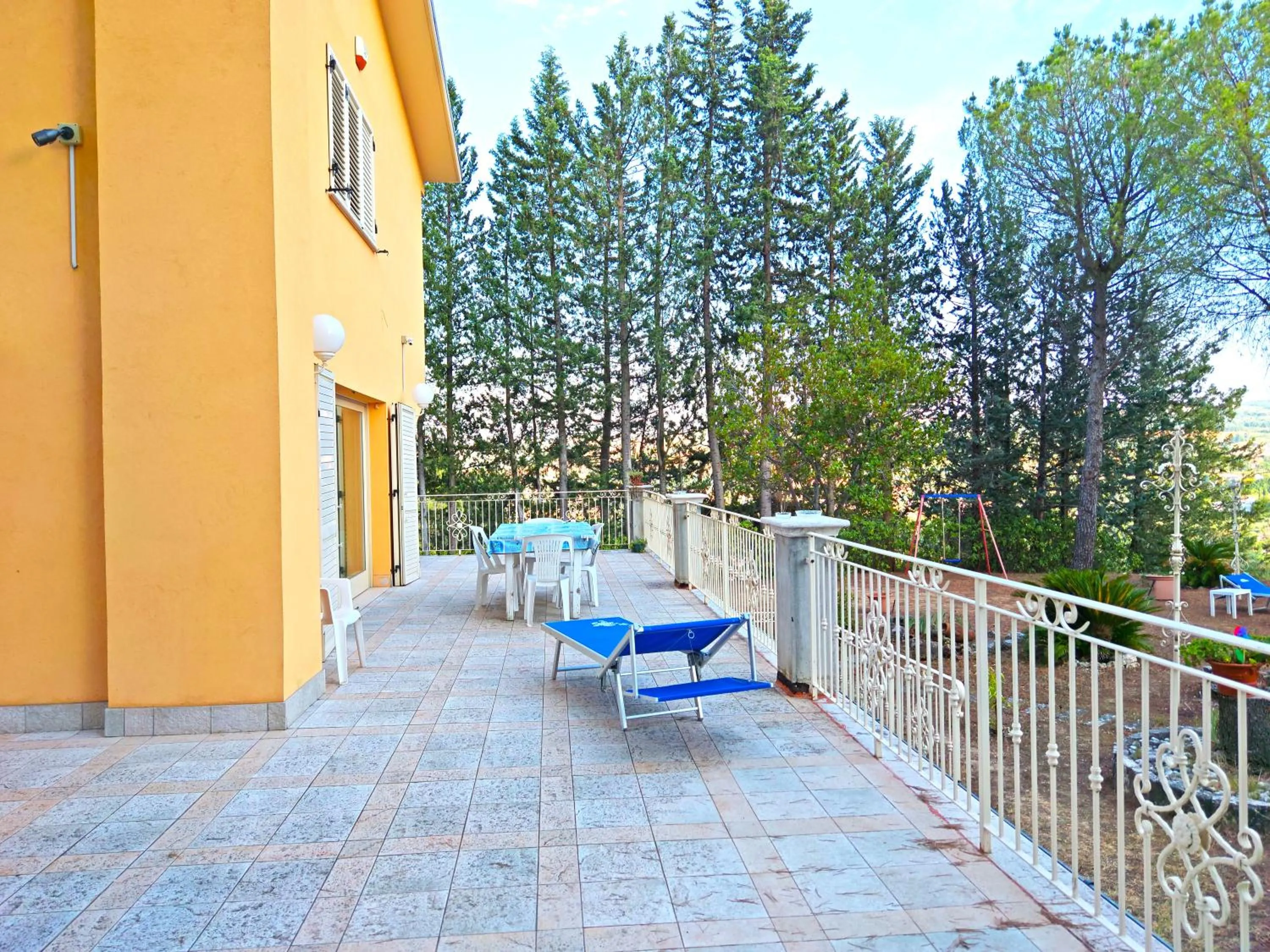 Property building in Parco dei Gelsomini