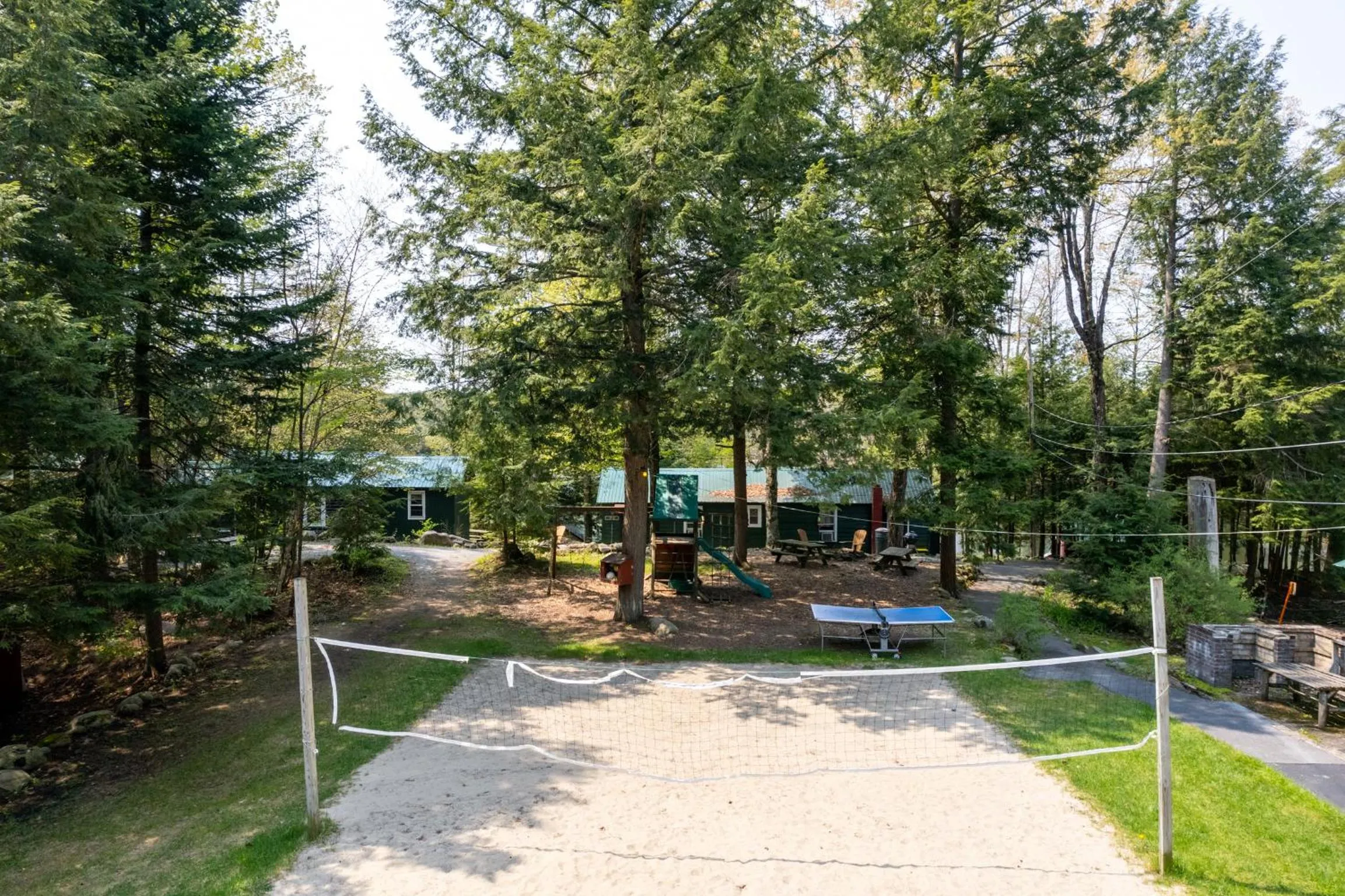 Hide-A-Way Waterfront Cottages