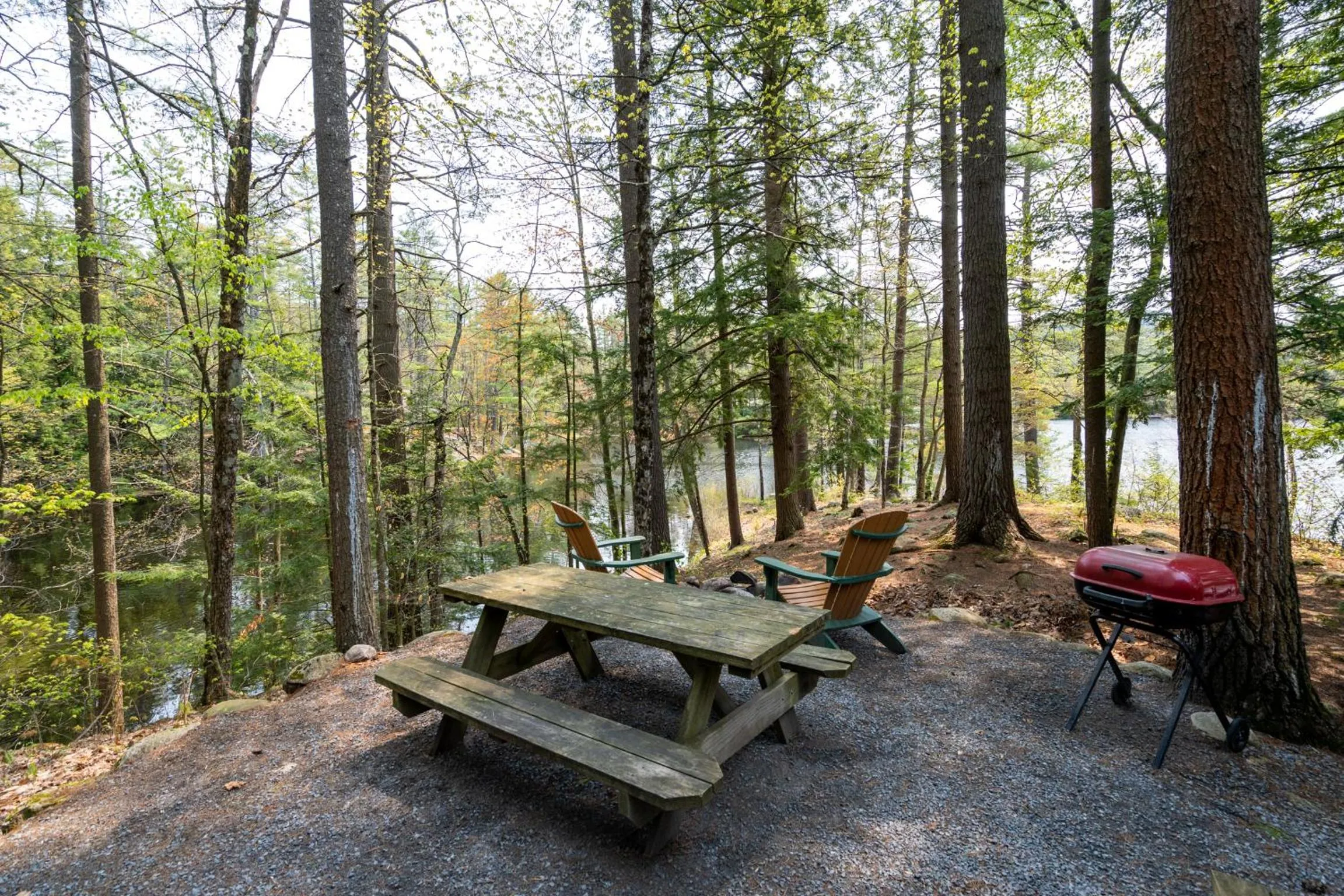 Hide-A-Way Waterfront Cottages