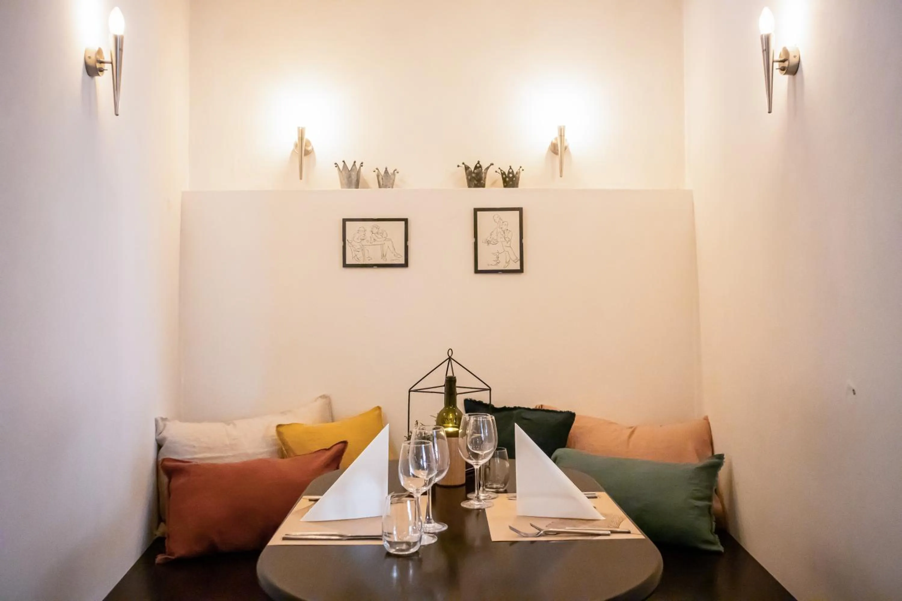 Restaurant/places to eat in Auberge Communale de la Couronne