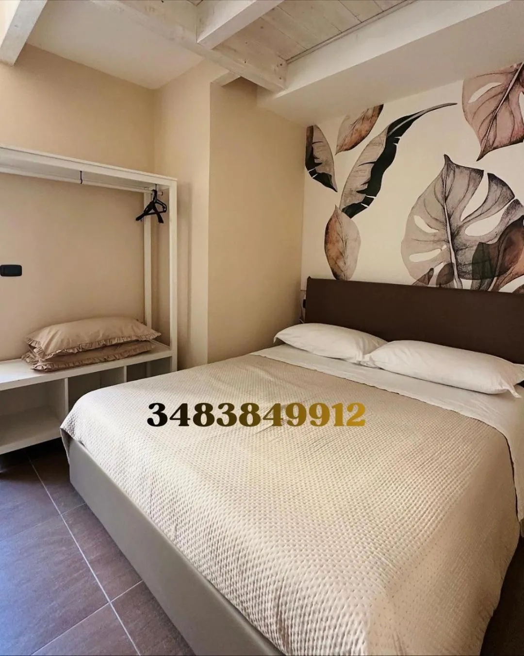 Bed in Casa Historical Center