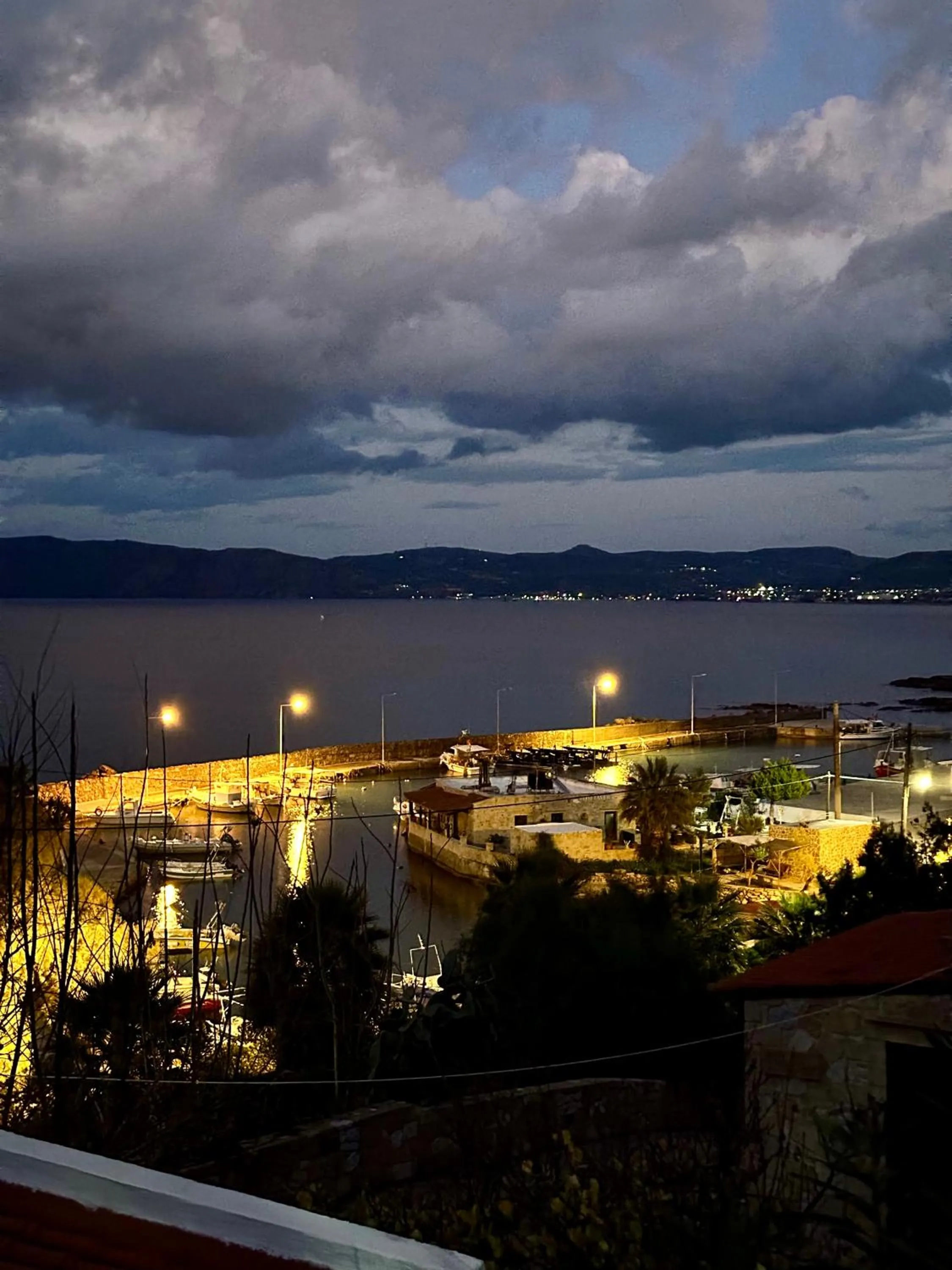 Night in Villas Vista Del Mar