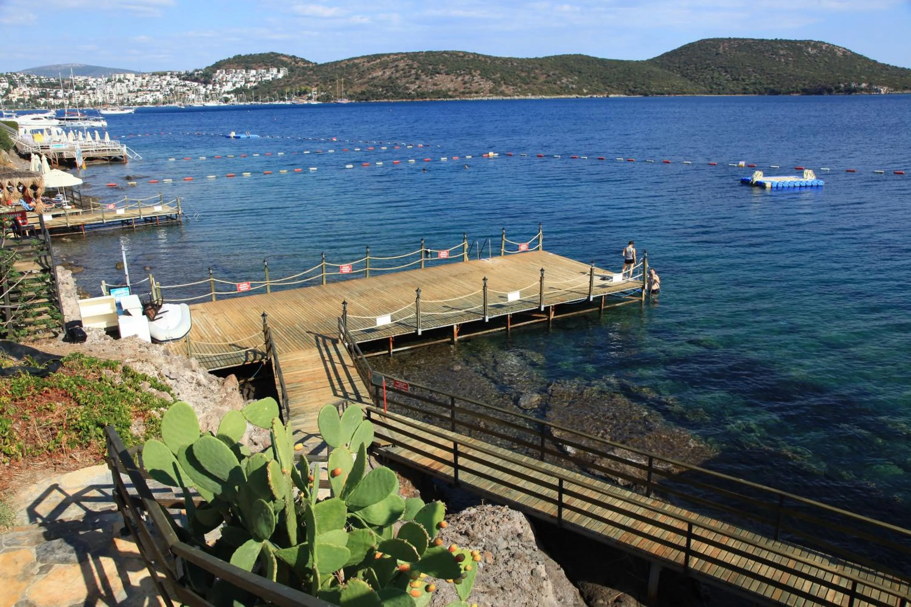 Day in Aktur Residence