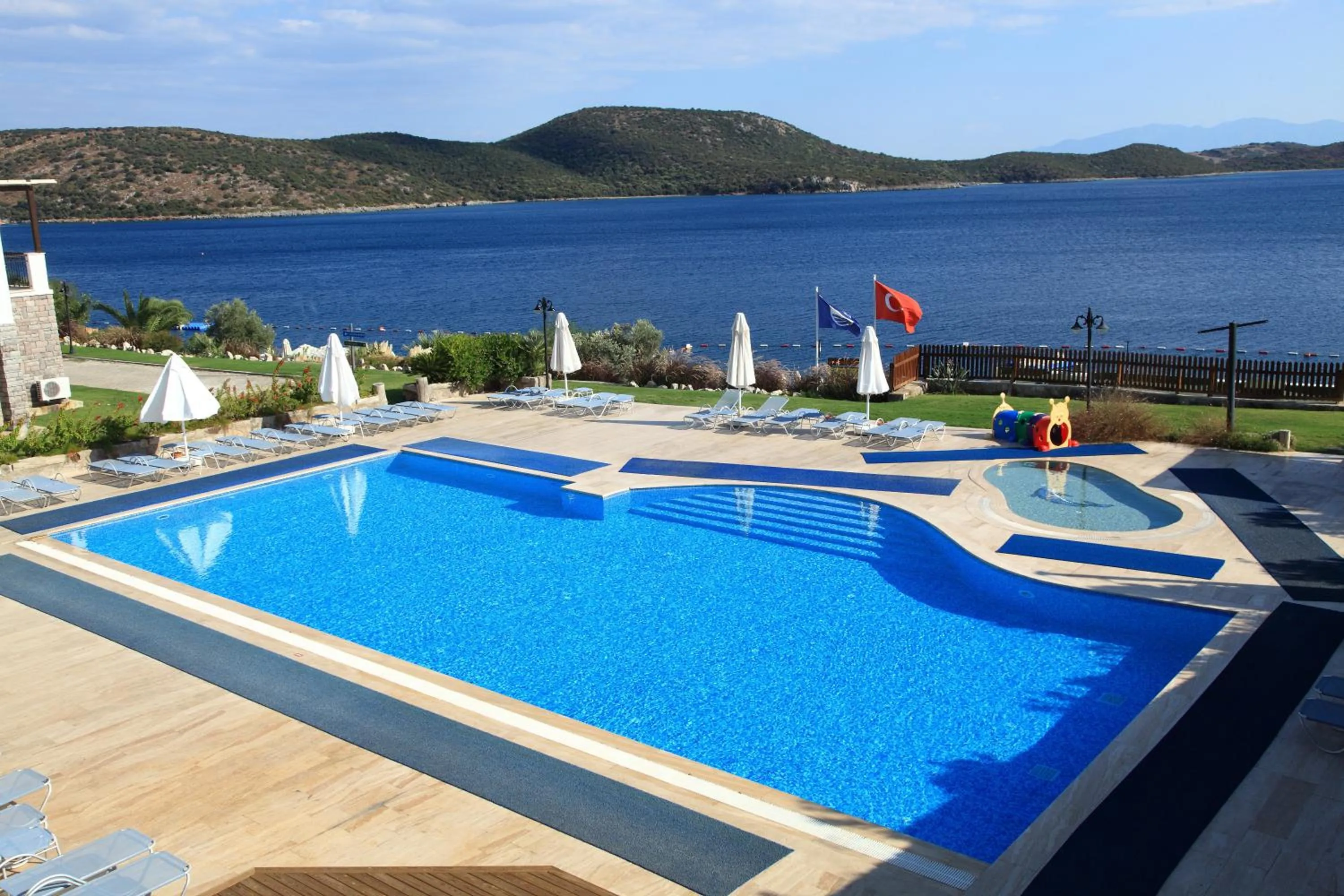 Day in Aktur Residence