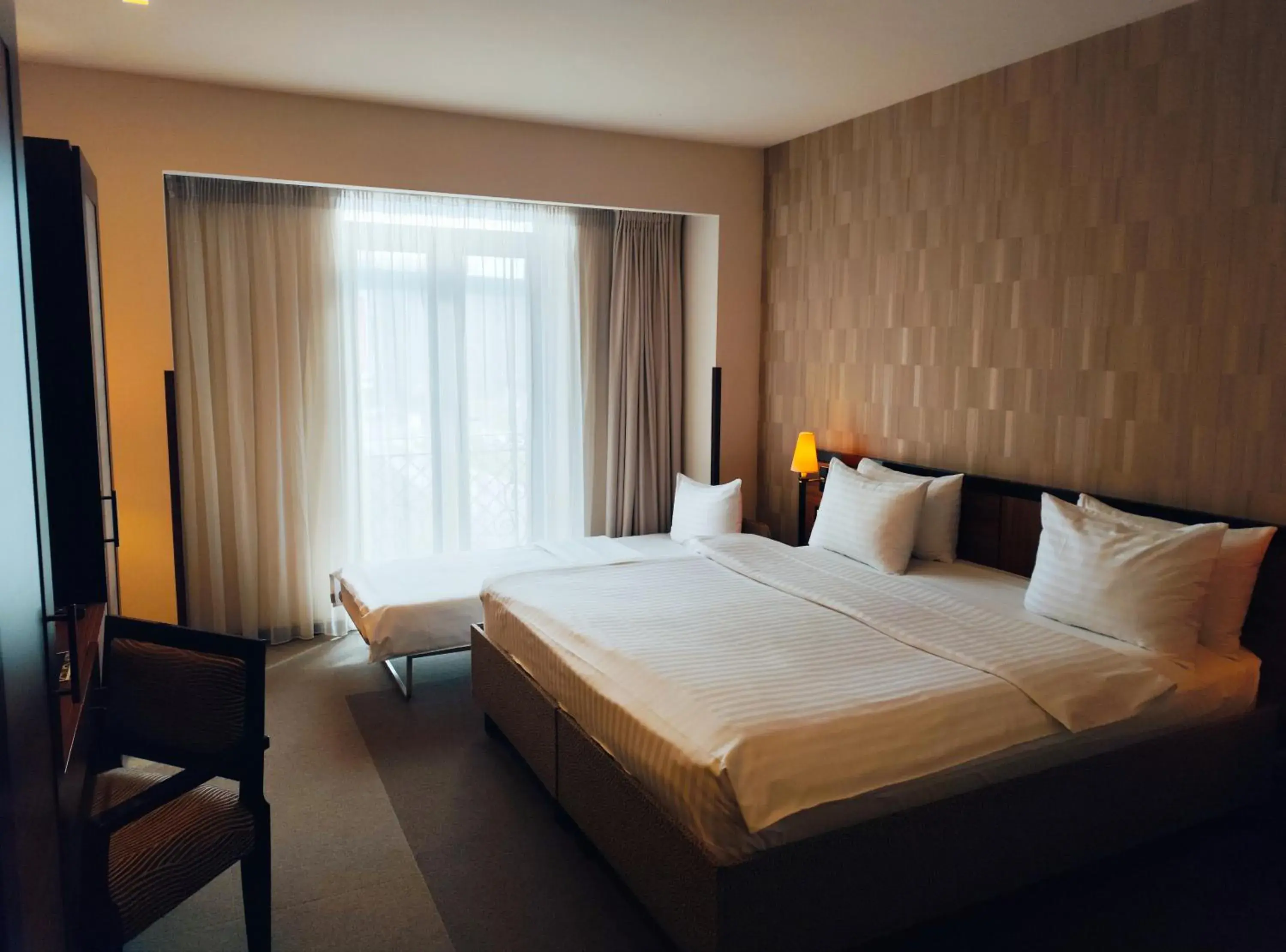 Triple Room in Europa Royale Bucharest Triple Room in Europa Royale Bucharest