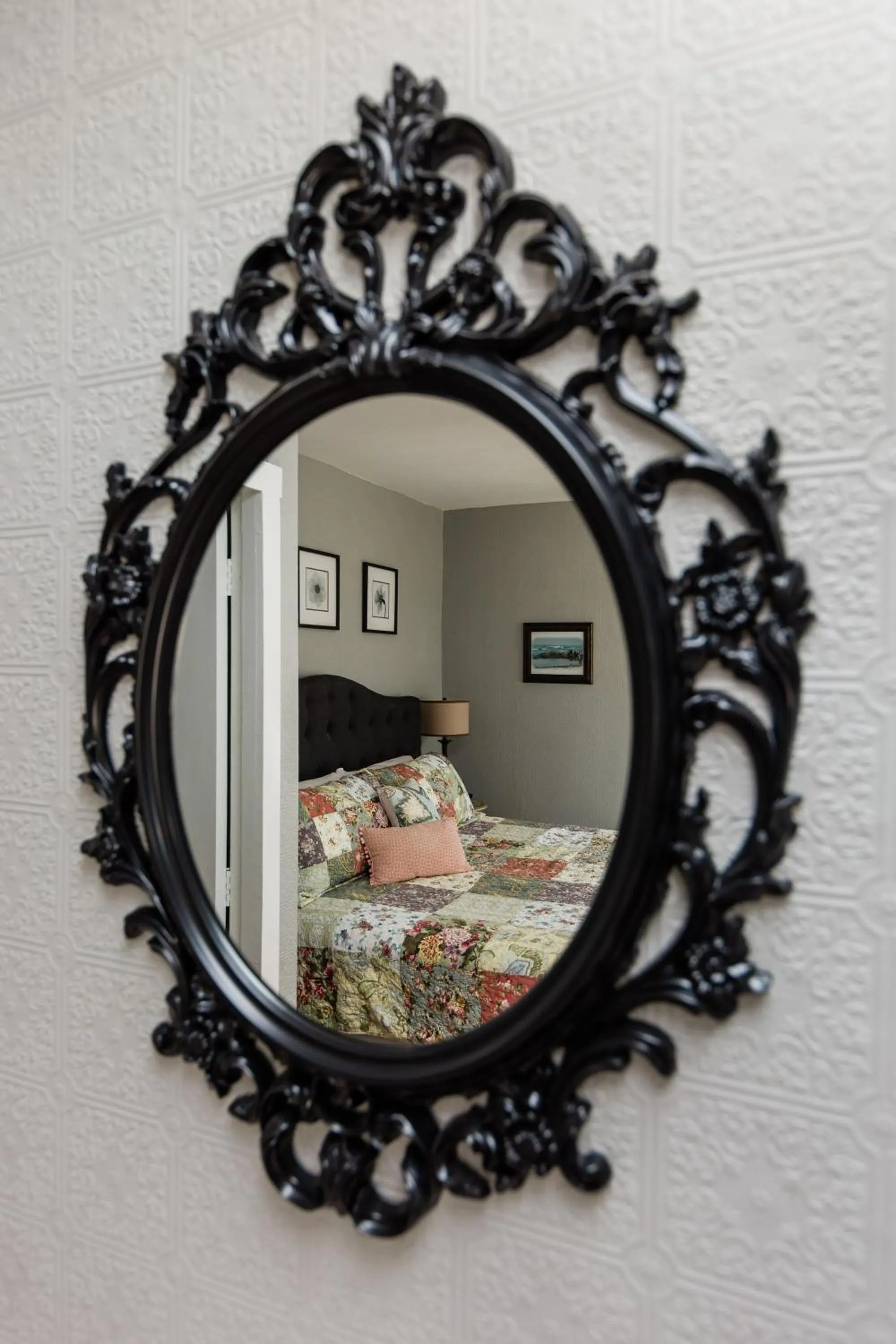 Bedroom in Willow House Inn B&B
