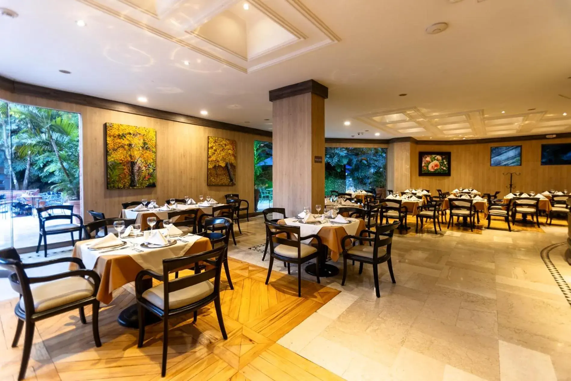 Restaurant/places to eat in Hotel Dann Carlton Belfort Medellin Restaurant/places to eat in Hotel Dann Carlton Belfort Medellin