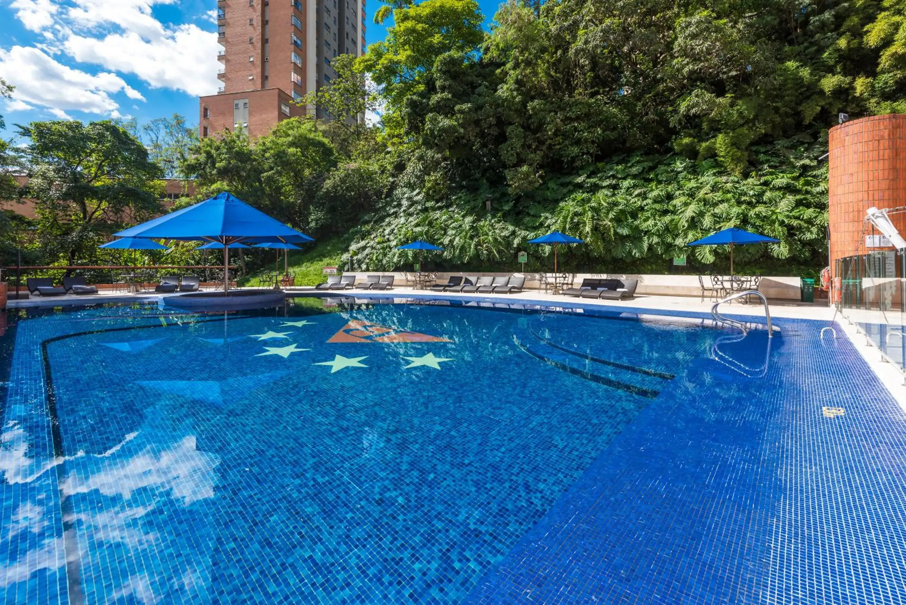 Swimming pool in Hotel Dann Carlton Belfort Medellin Swimming pool in Hotel Dann Carlton Belfort Medellin