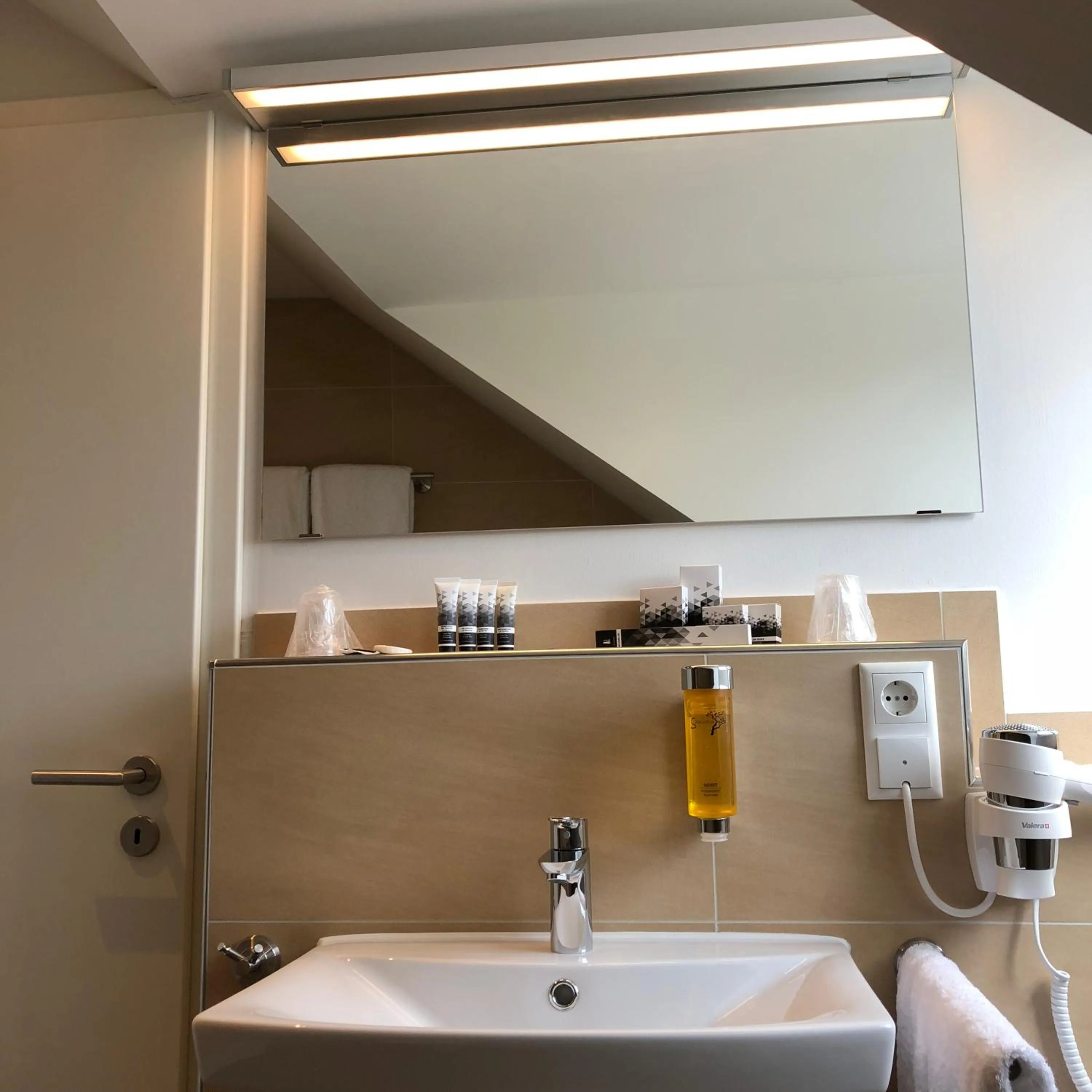 Hotel Select Suites & Aparts