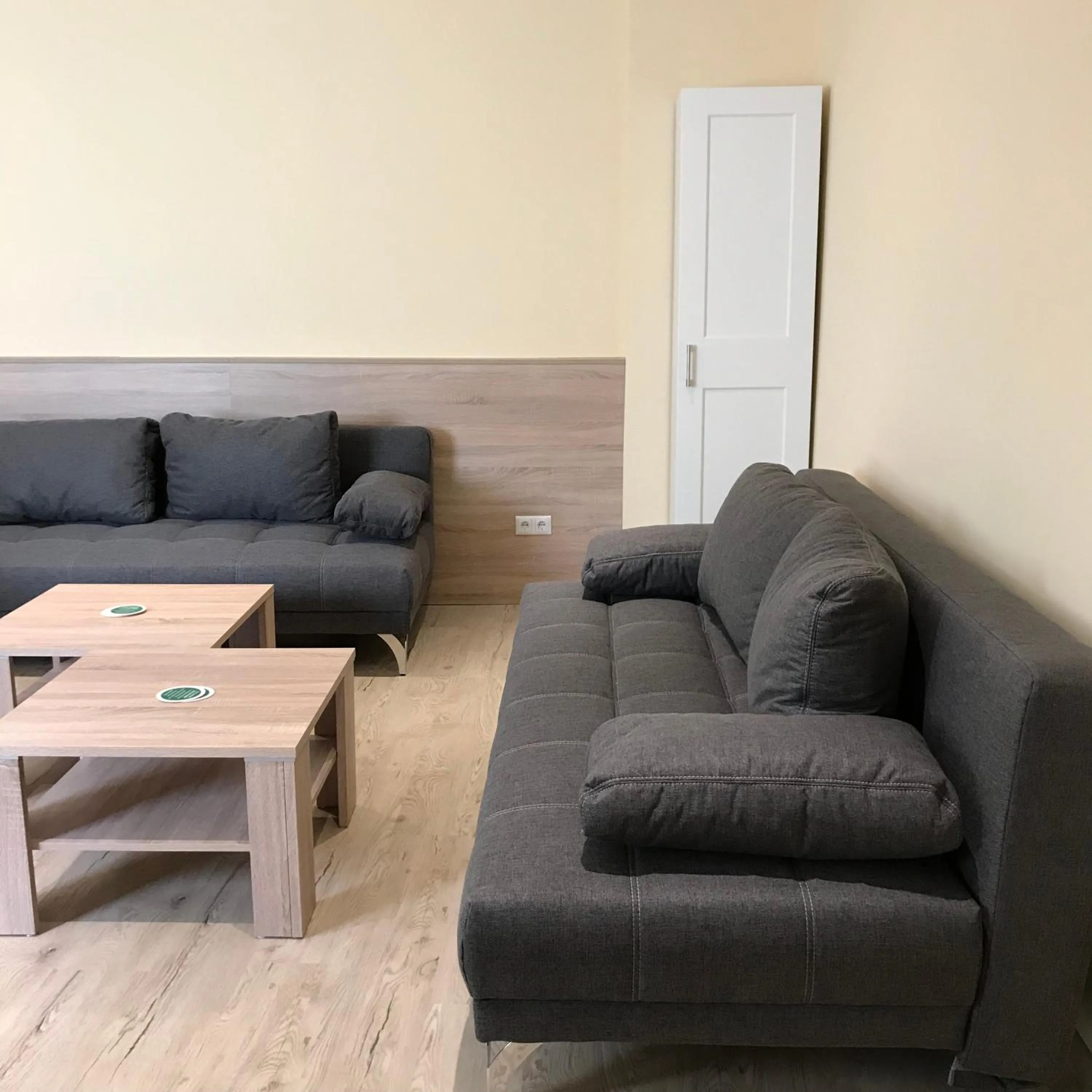 Hotel Select Suites & Aparts