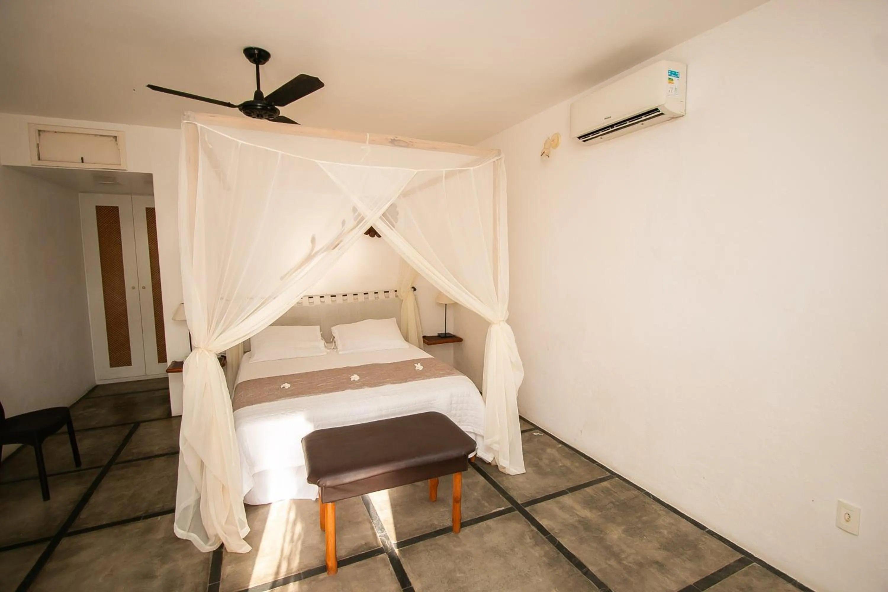 Photo of the whole room, Bed in Amagali Pousada