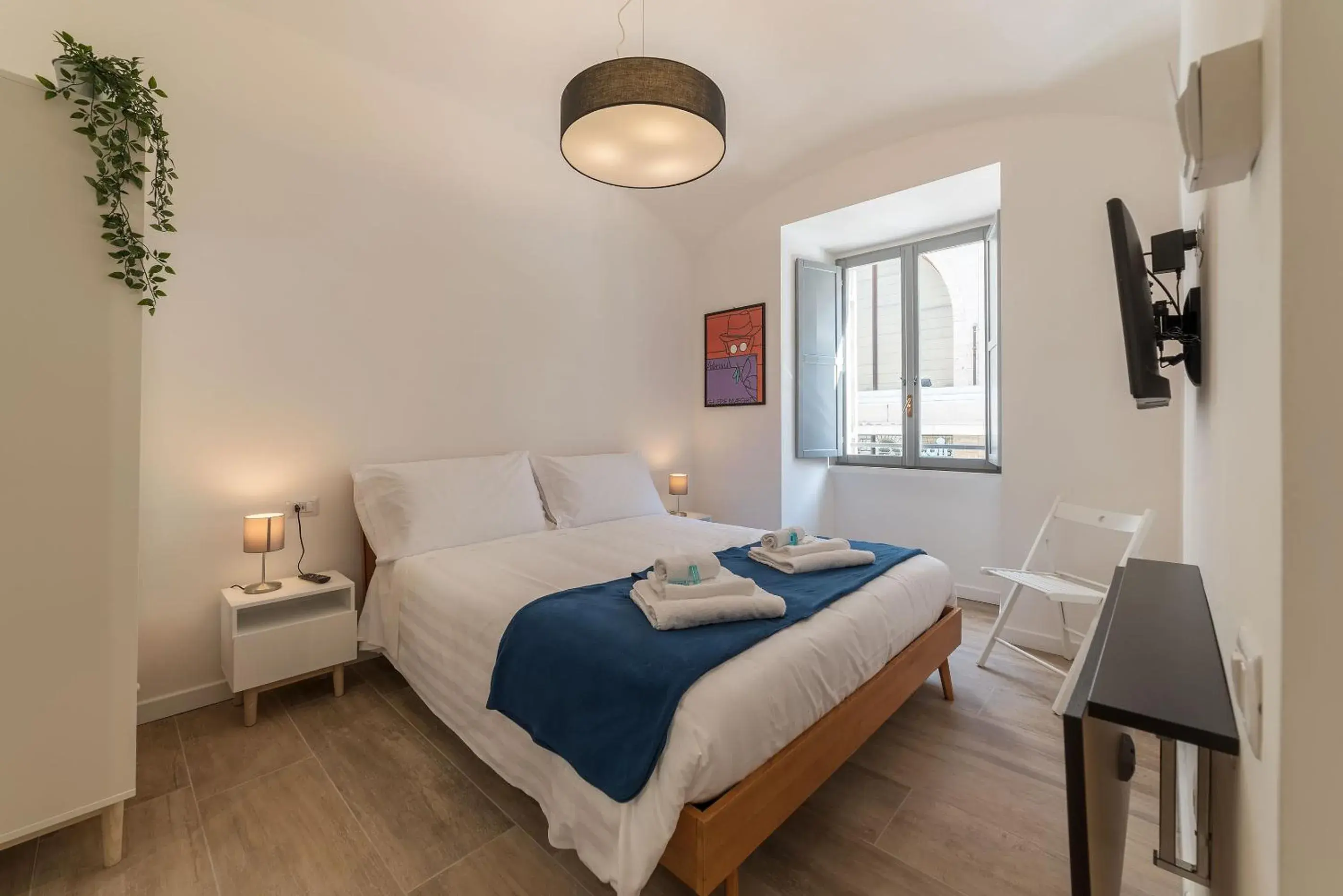 TV and multimedia, Bed in Roma Station House TV and multimedia, Bed in Roma Station House