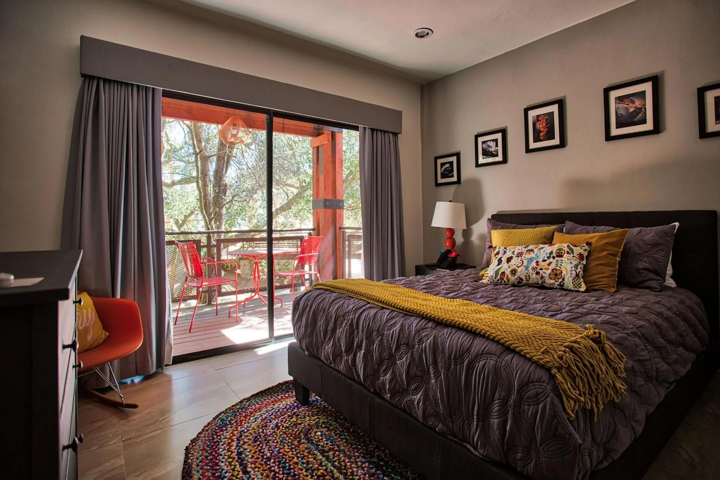 Balcony/Terrace, Bed in Maglen Resort