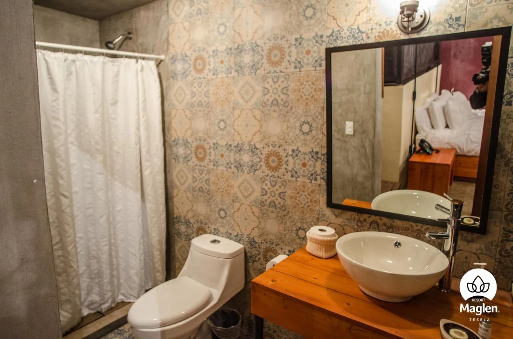 Shower in Maglen Resort