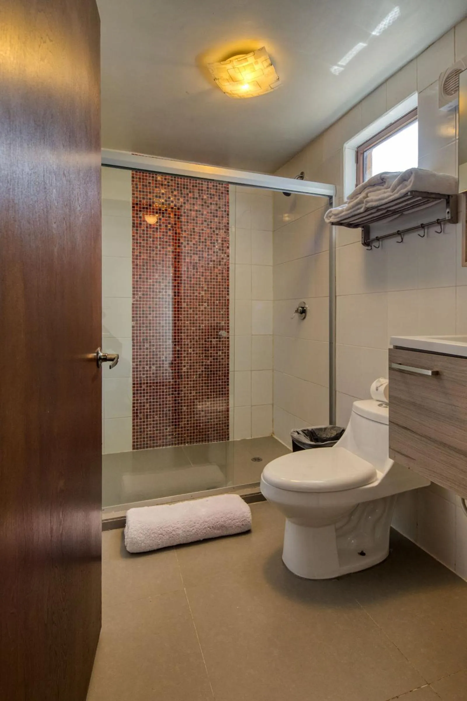 Shower in Maglen Resort