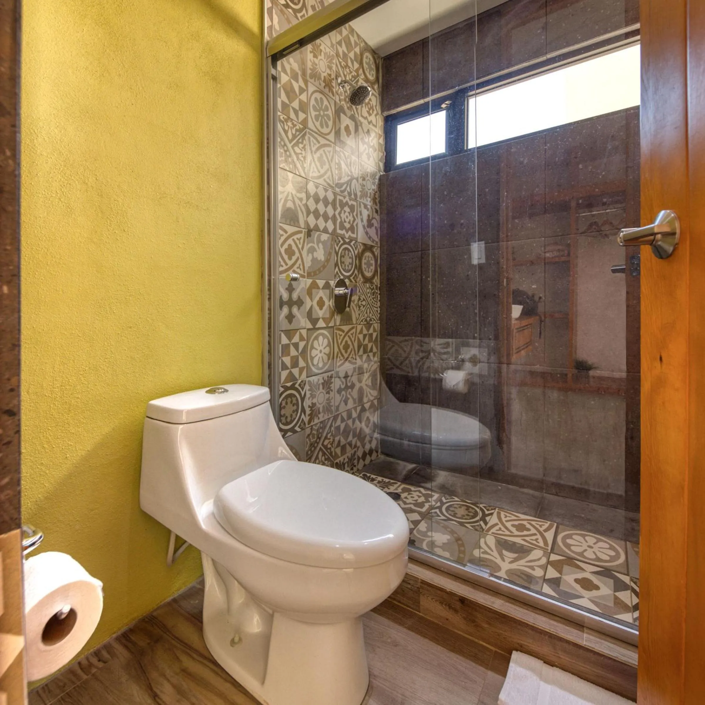 Shower in Maglen Resort