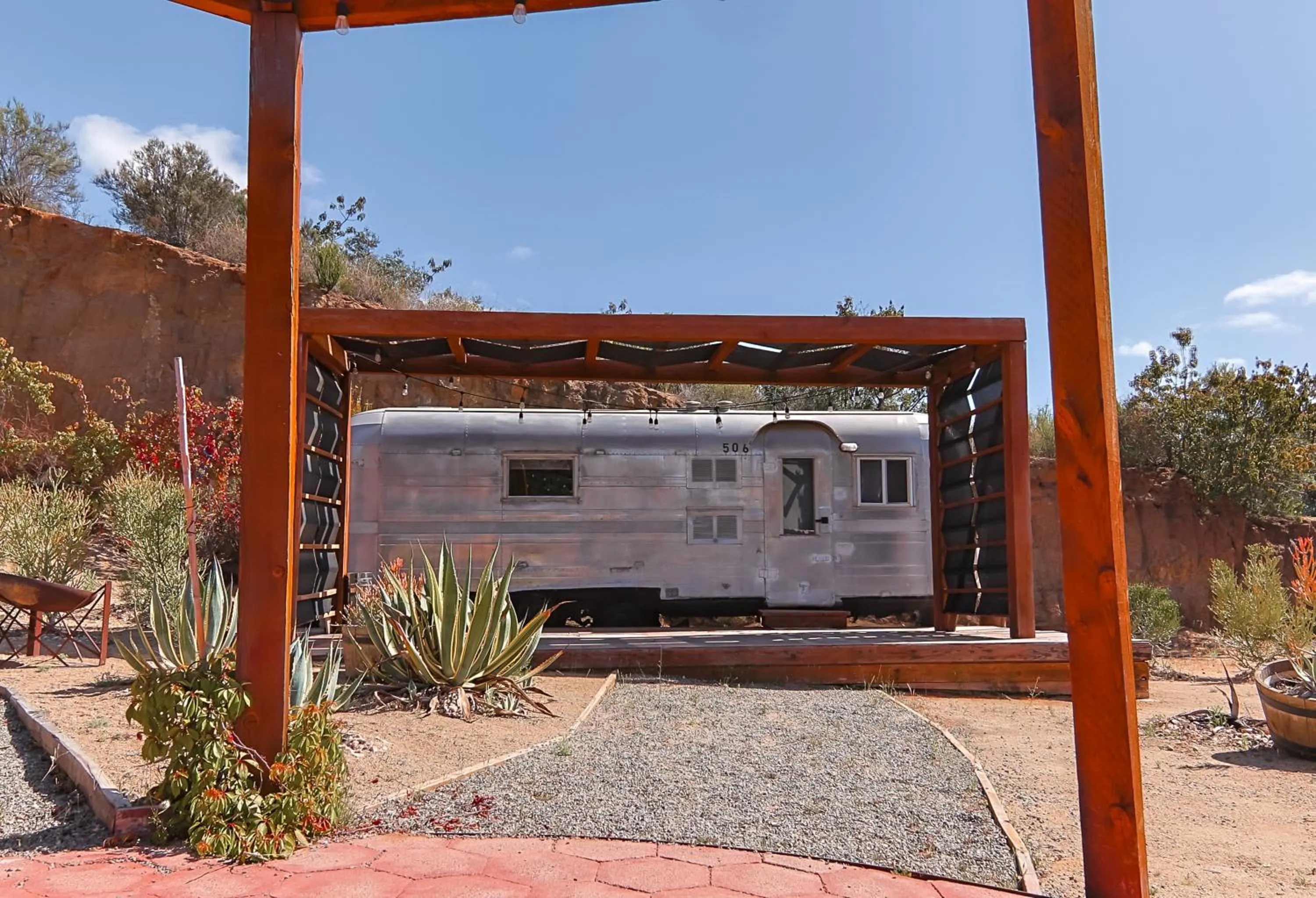 Facade/entrance in Maglen Resort