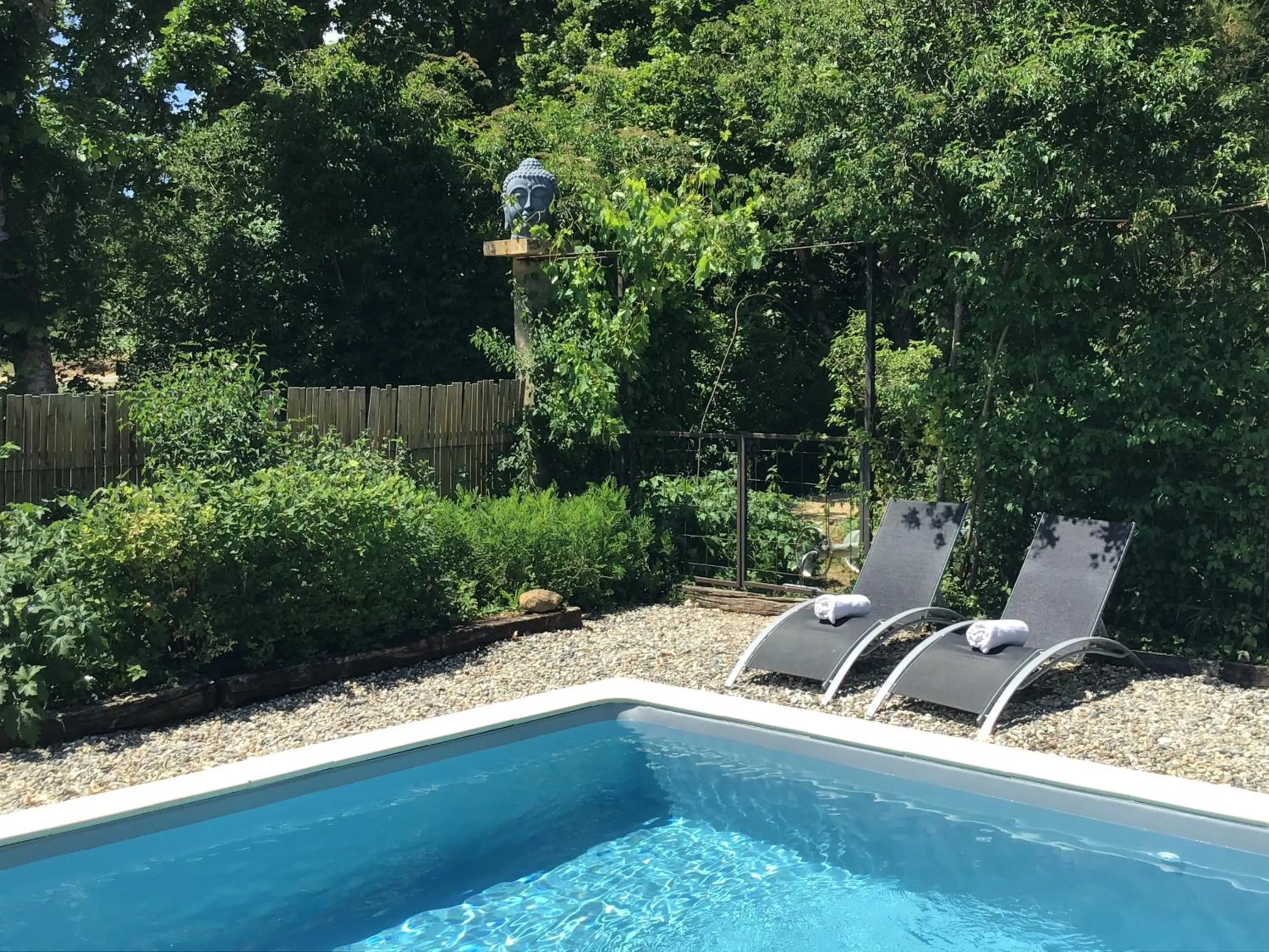 Swimming pool in Villa Léovil