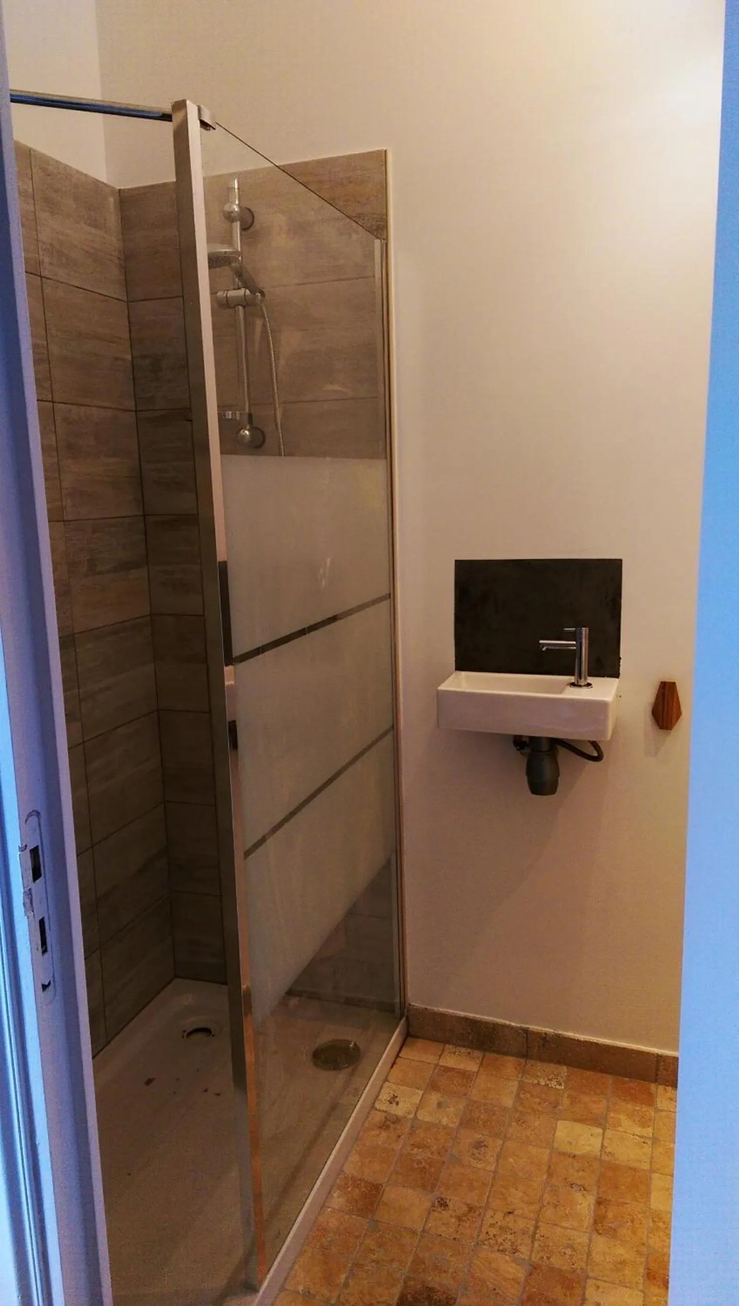 Shower in Villa Léovil