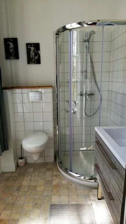 Bathroom in Villa Léovil