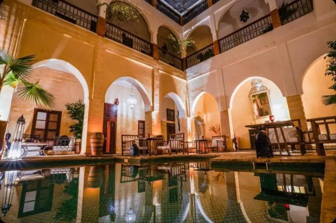 Property building in Riad Amira